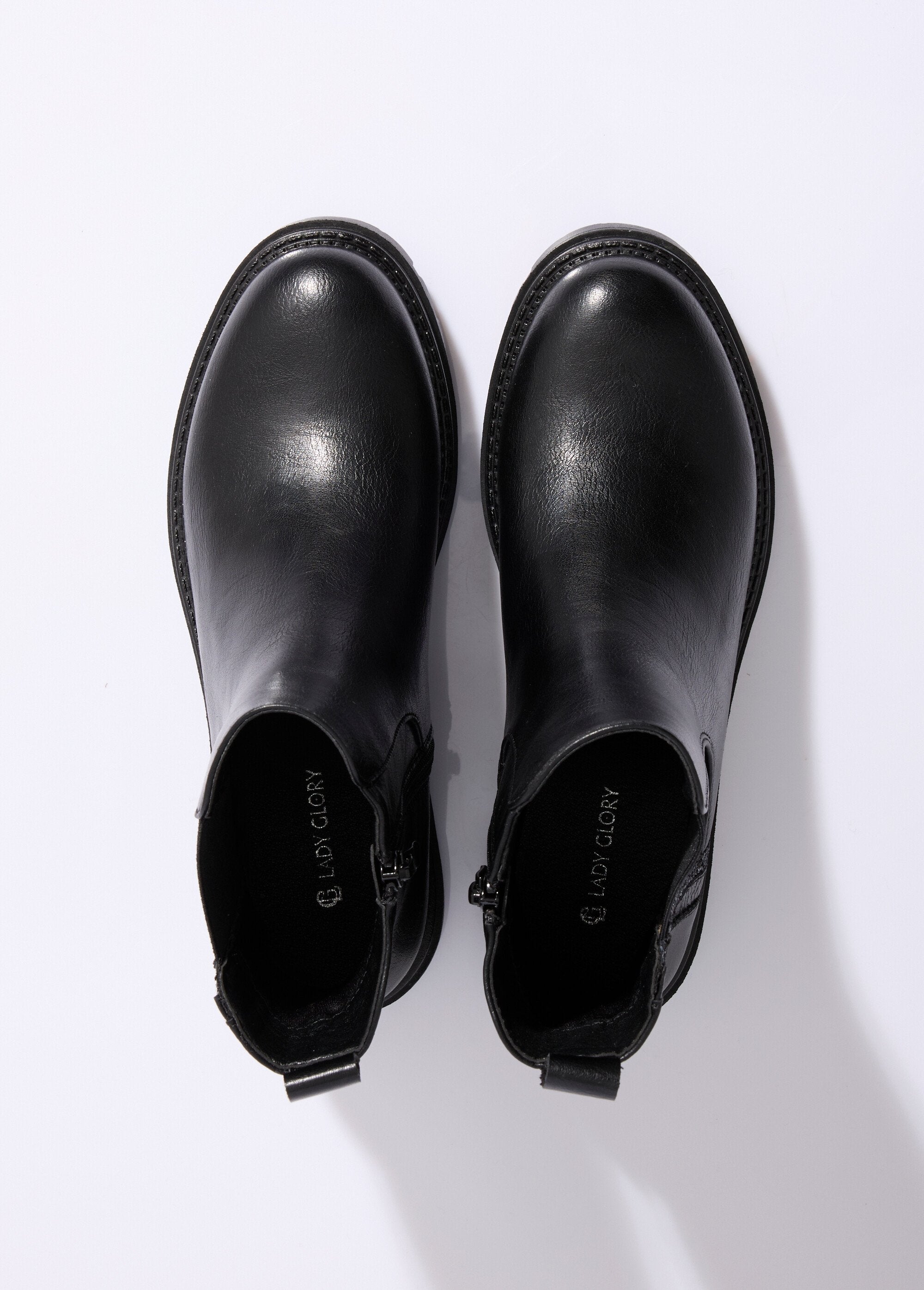 Notched_Chelsea_boots_with_material_details_Black_OV1_slim