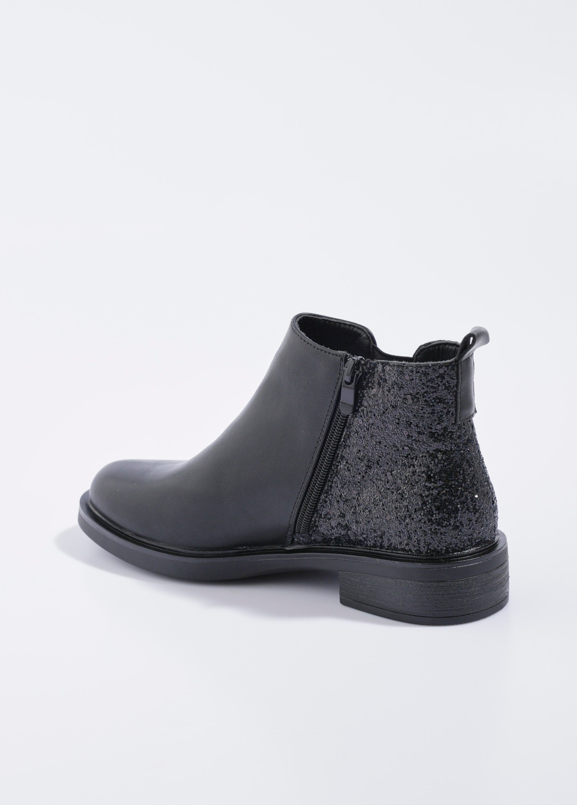 Chelsea_boots,_glitter_heel_detail_Black_DO1_slim