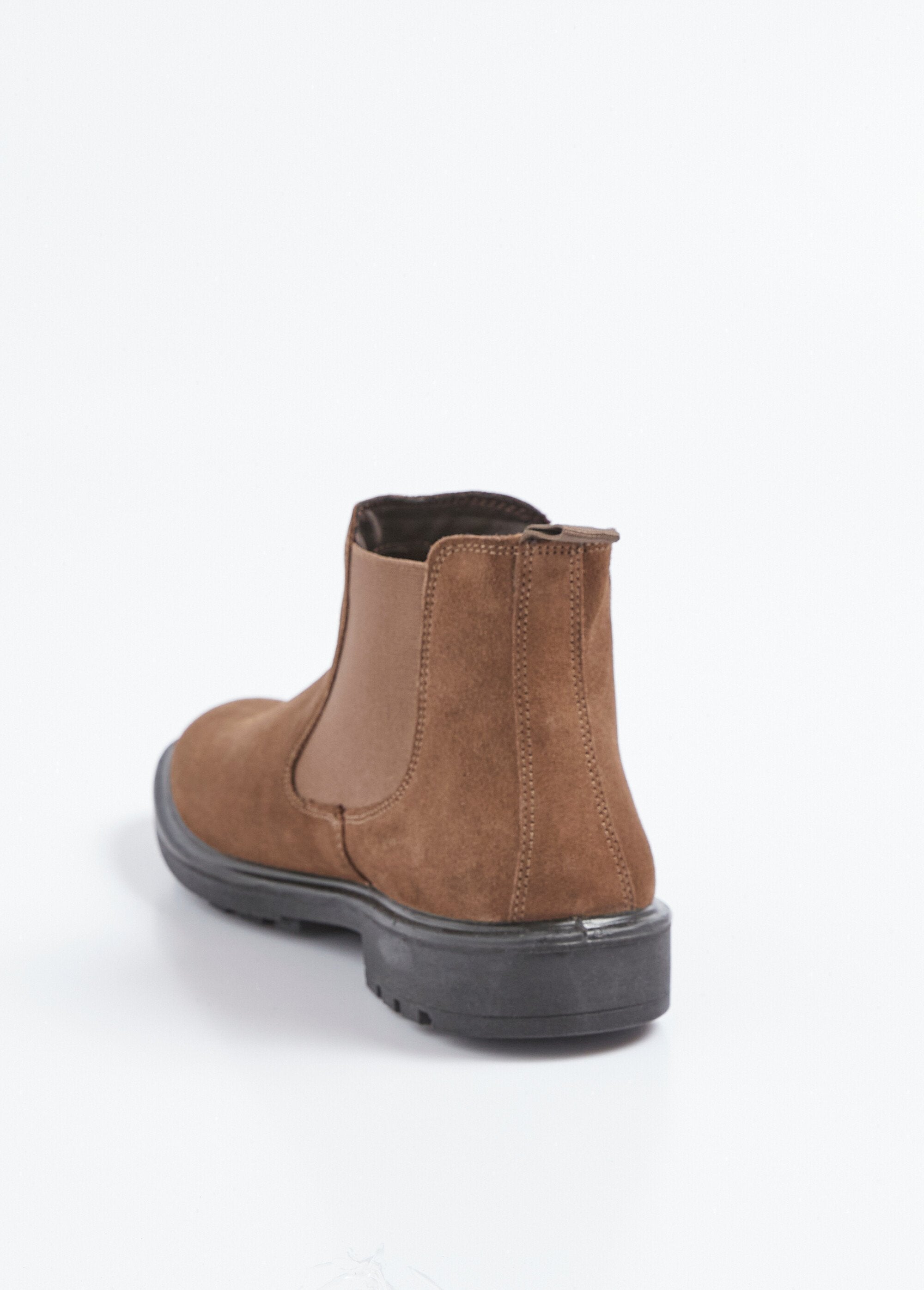 Men's_suede_Chelsea_boots_Beige_DO1_slim