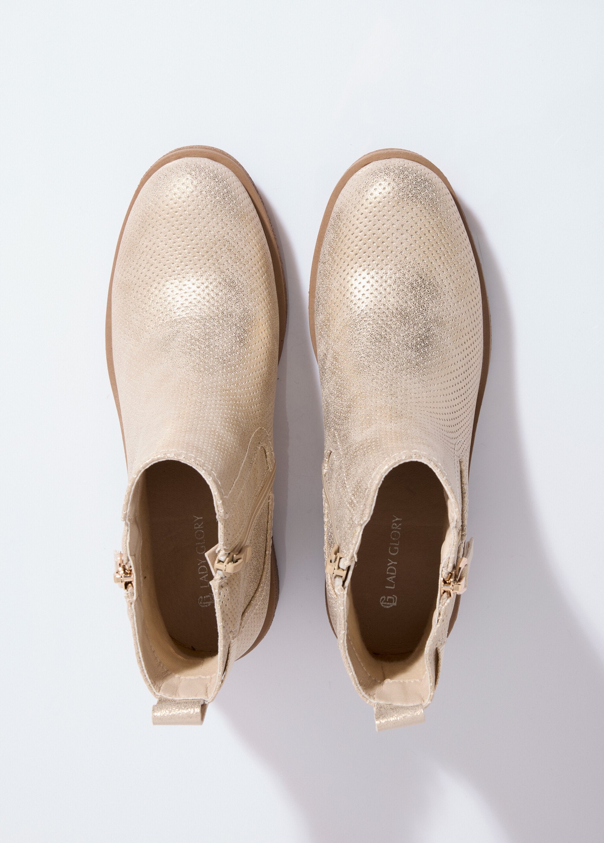Perforated_ankle_boots_with_heel_and_zip_Golden_OV1_slim