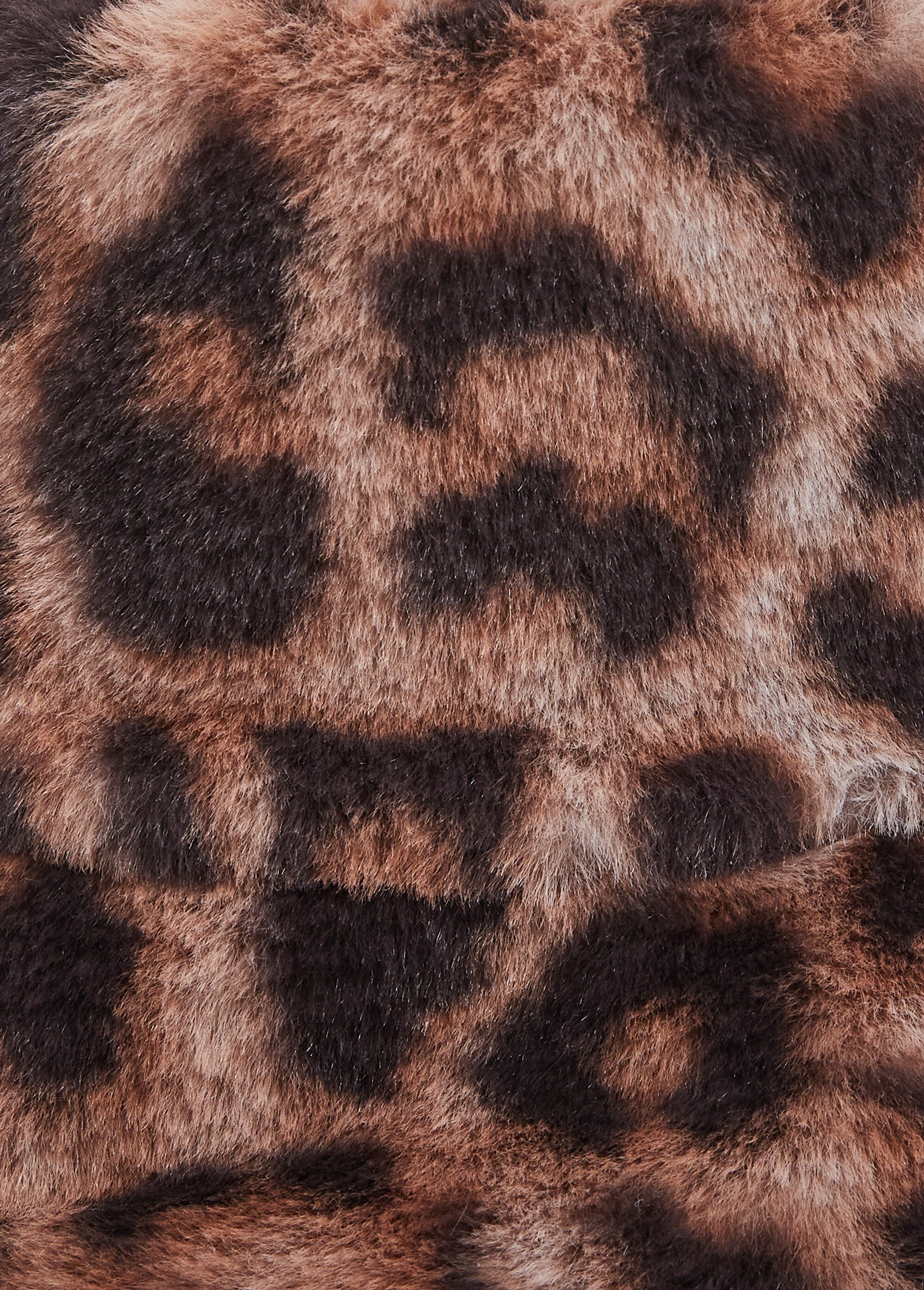 Chapeau_seau_bob_fausse_fourrure_Imprime_marron_DE2_slim