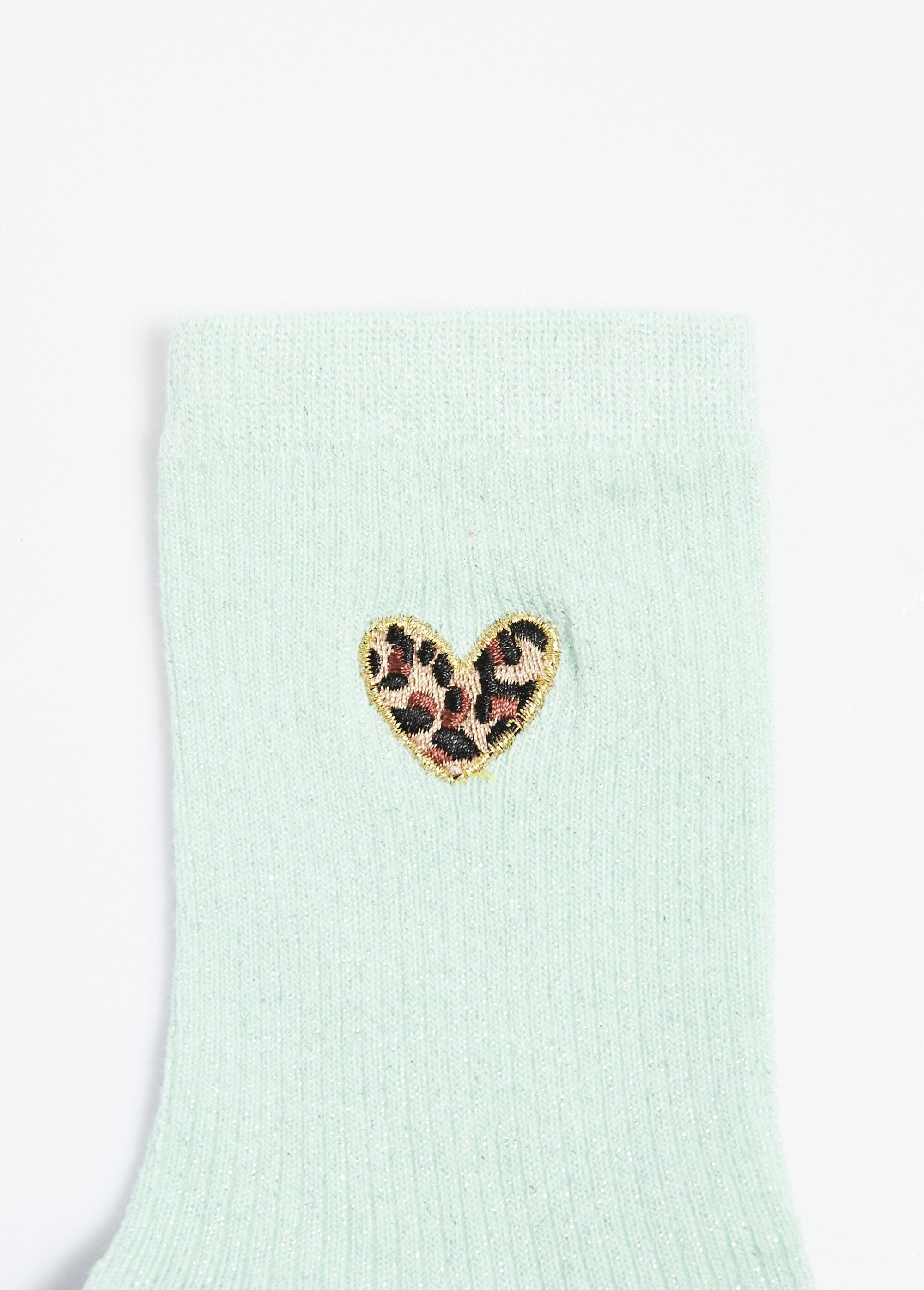 Thin_ribbed_socks_with_leopard_heart_pattern_Green_DE2_slim
