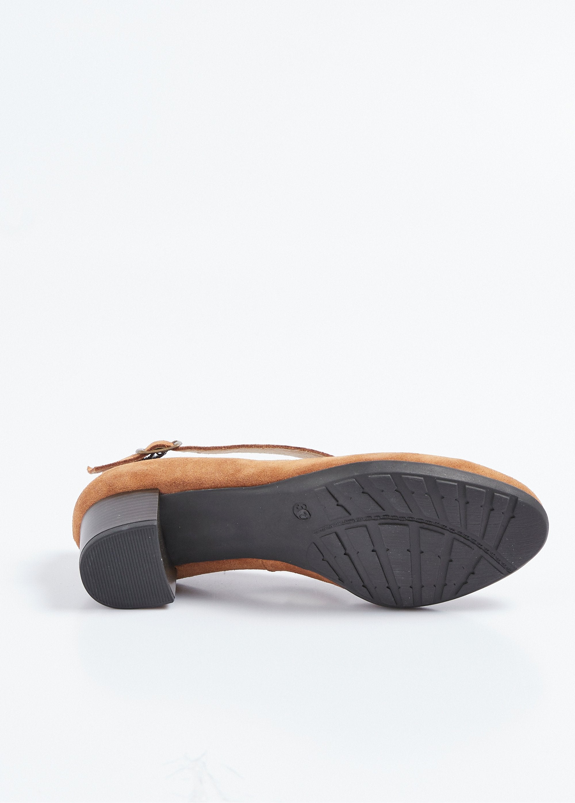 Leather_comfort_wide_heel_pumps_camel_UN1_slim