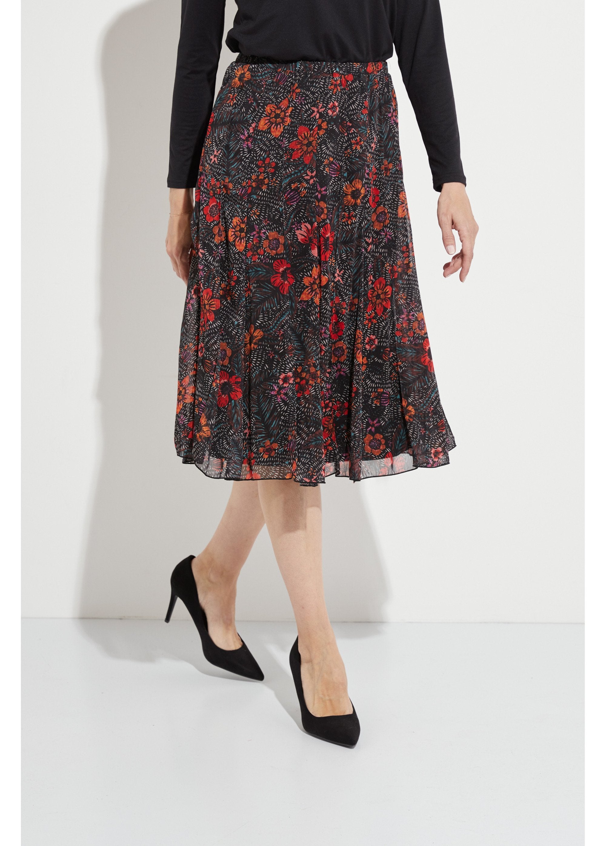 Long_flared_skirt_in_floral_voile_Black_and_red_FA2_slim