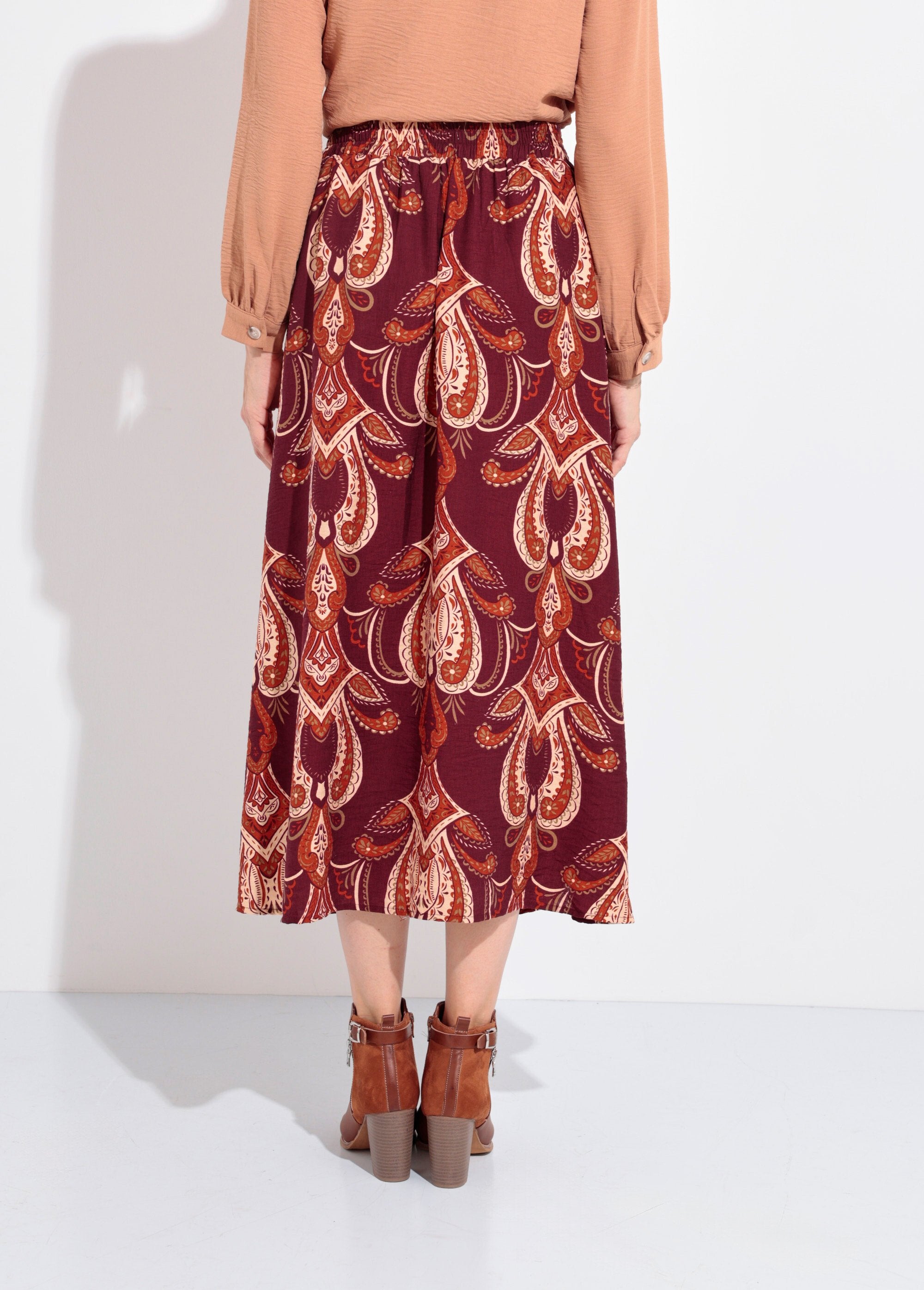 Long_flowing_paisley_print_skirt_Bordeaux_DO1_slim