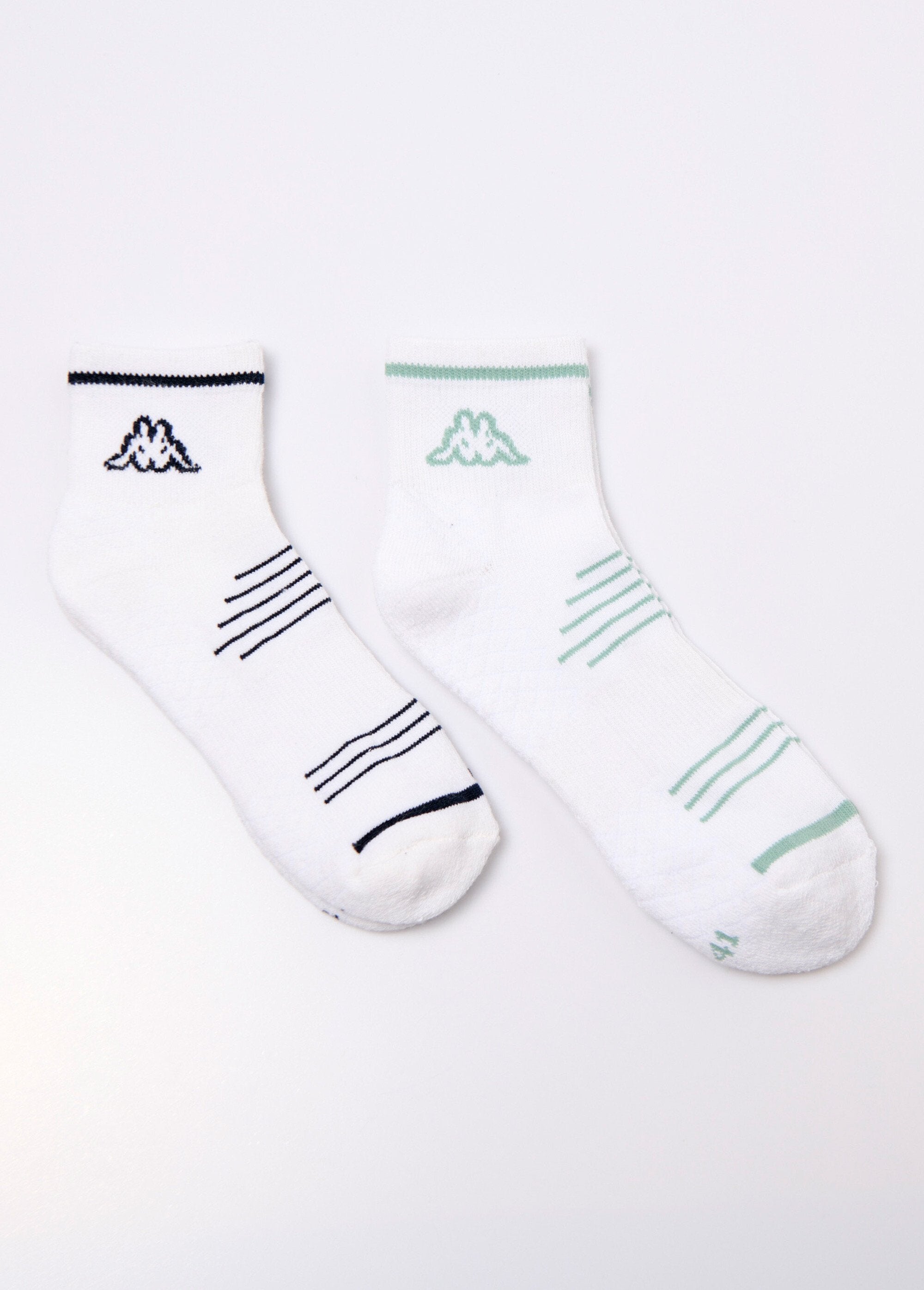 Pack_of_2_logo_socks,_white_White_lot_2_DE1_slim