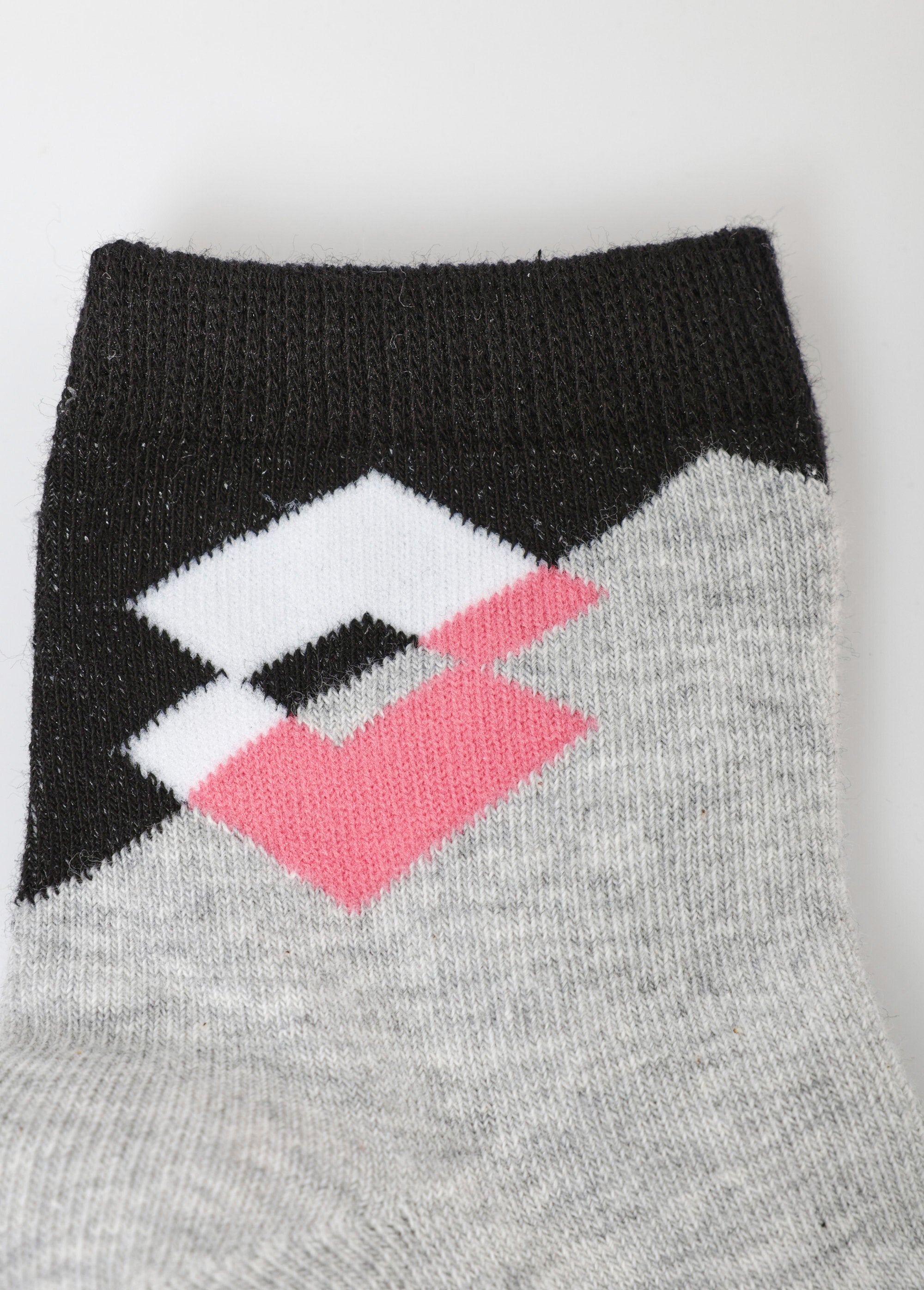 Pack_of_3_assorted_colorful_logo_socks_Assorted_gray_DE3_slim