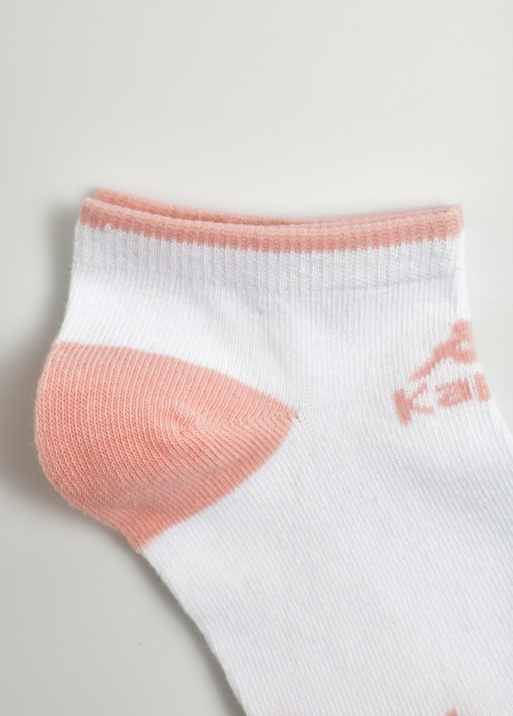 Pack_of_3_striped_and_logo_socks_Assorted_pink_DE2_slim