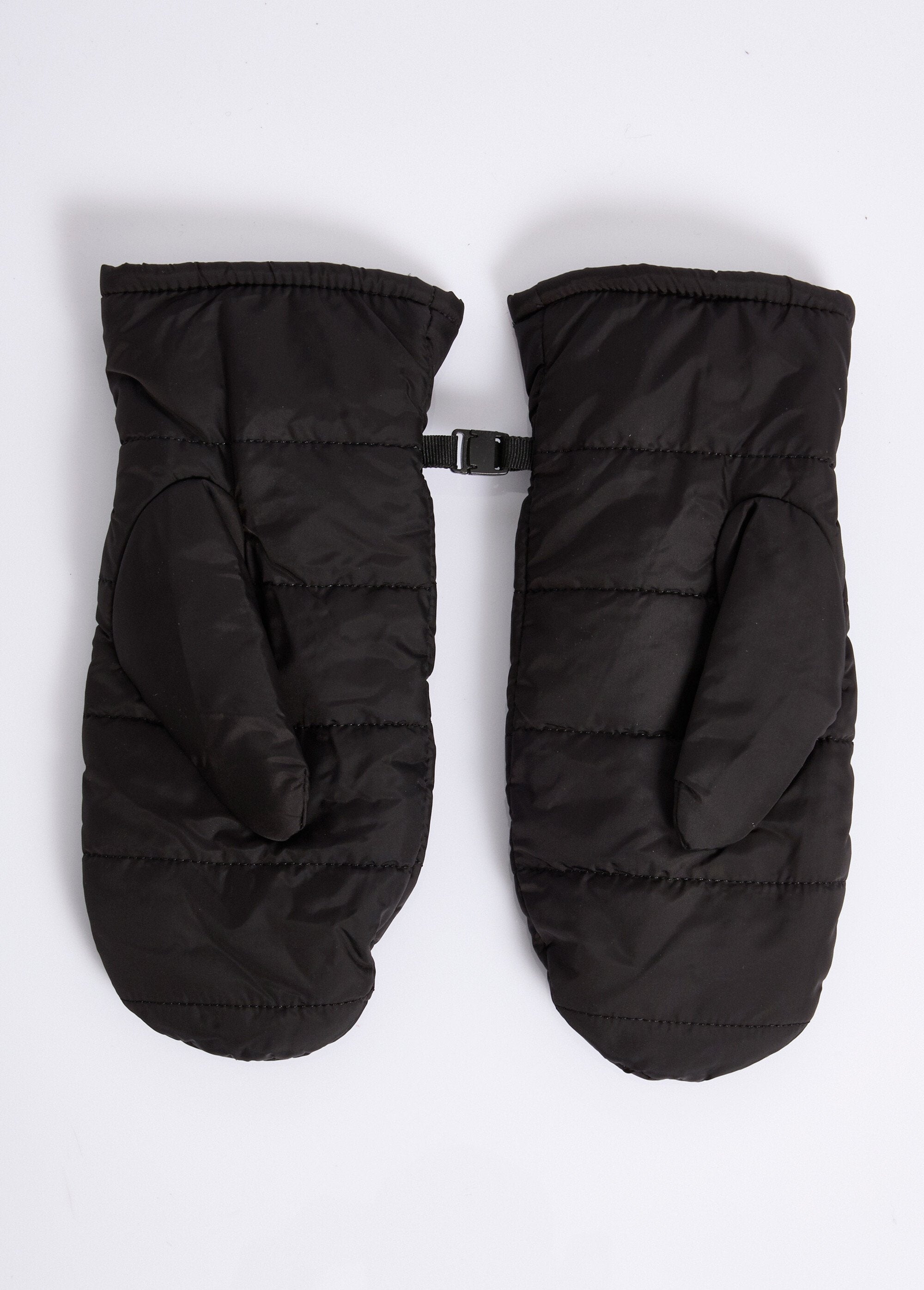 Warm_quilted_mittens_with_stitching_Black_DE1_slim
