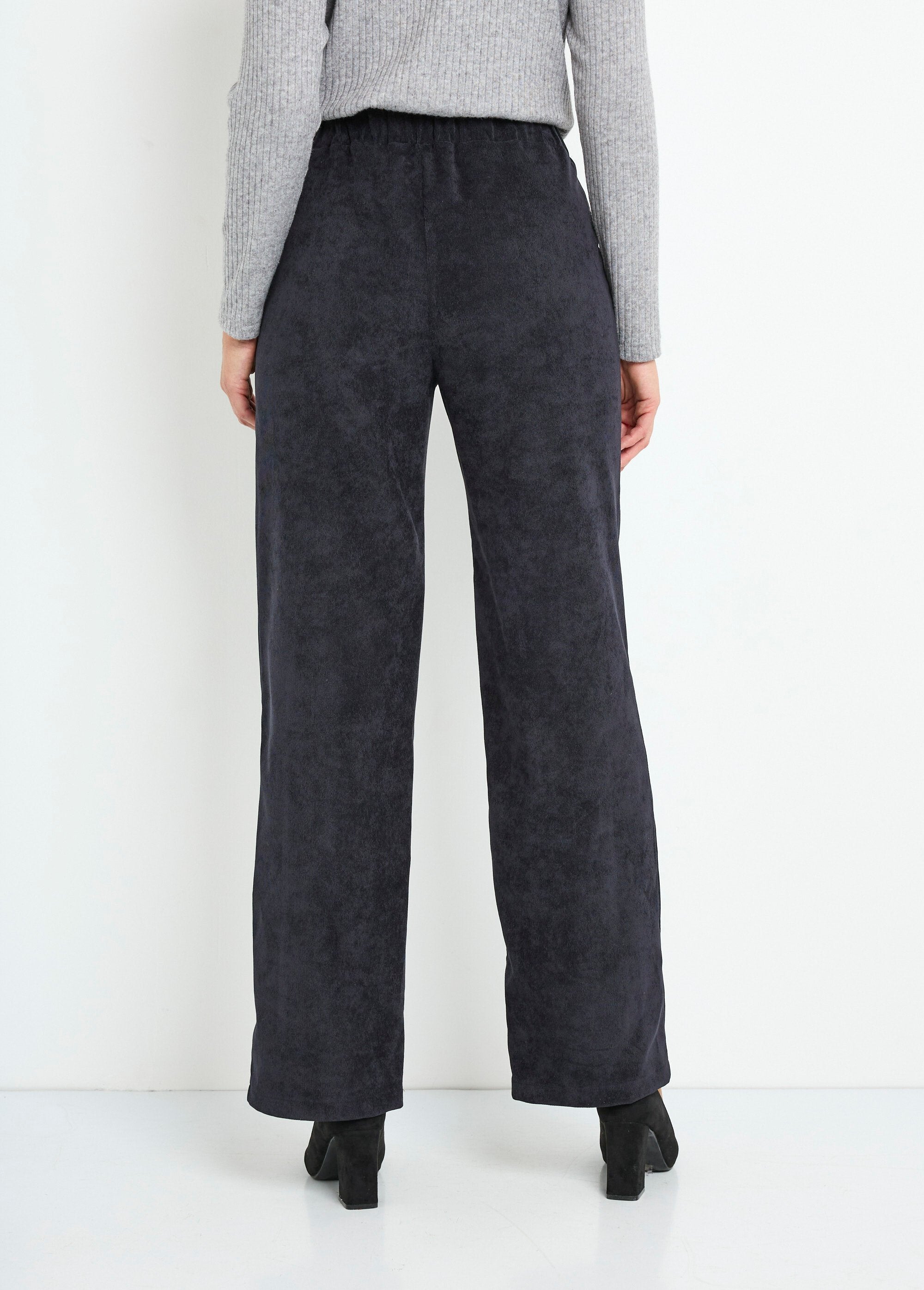 Wide-leg_corduroy_trousers_with_a_semi-elasticated_waistband_Black_DO1_slim