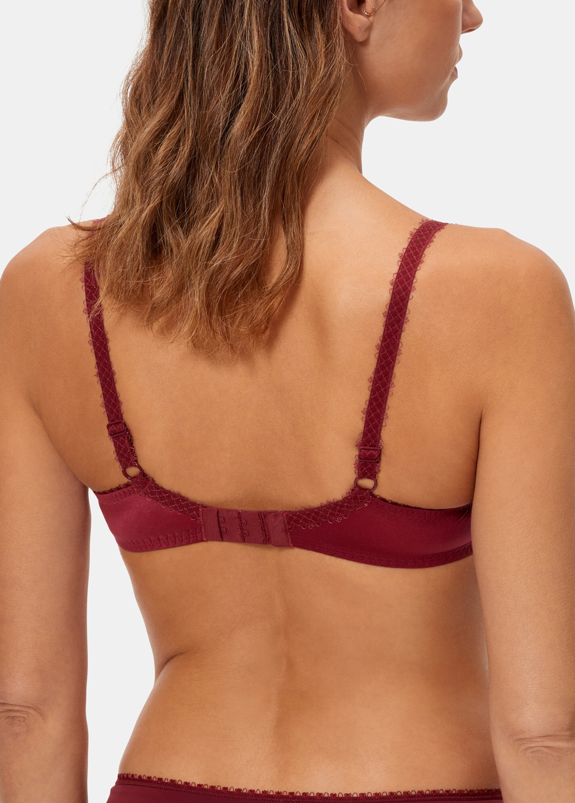 Flower_Elegance_underwired_bra_Plum_DO1_slim