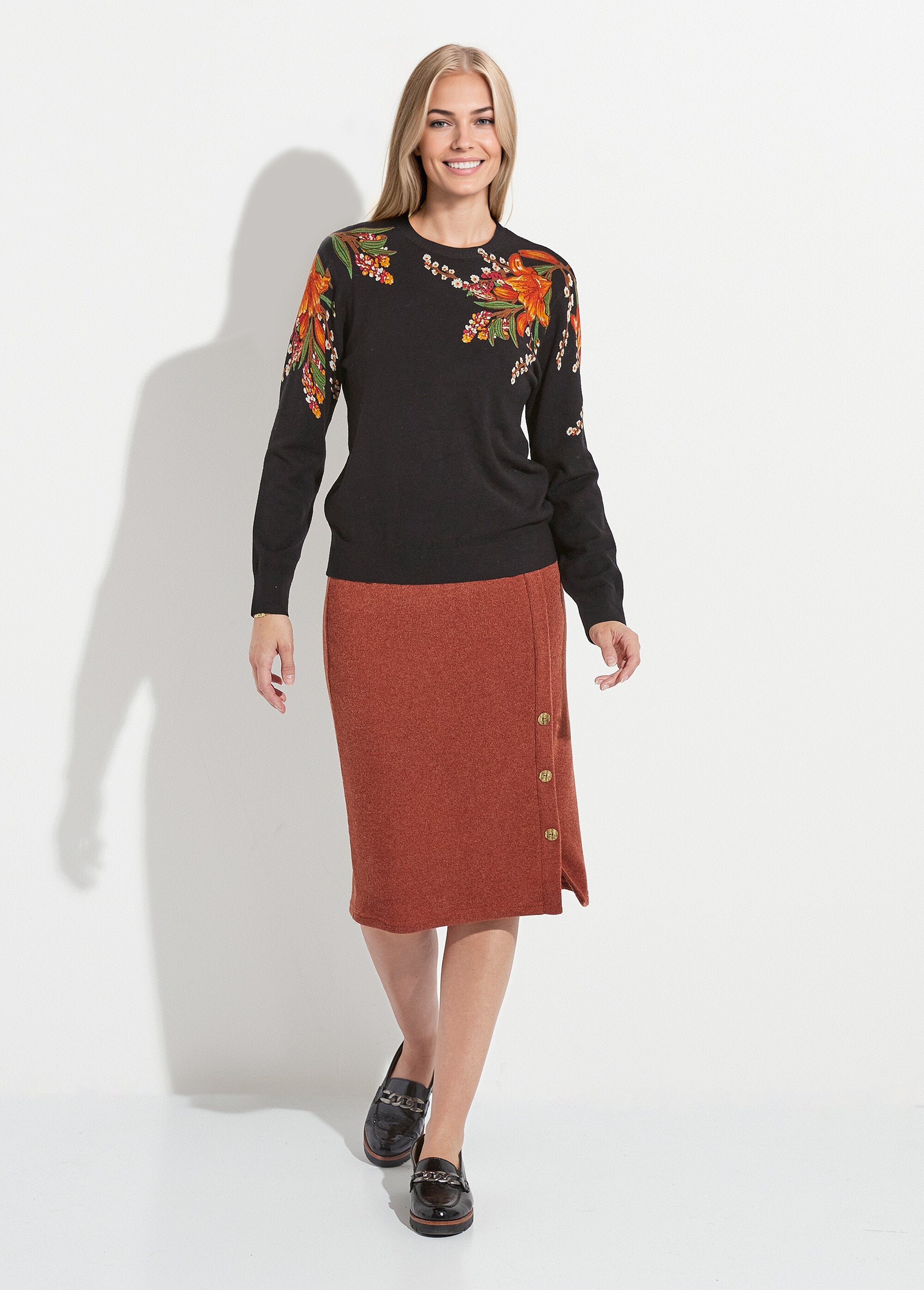 Warm_round_neck_floral_print_long_sleeve_sweater_Black_SF1_slim