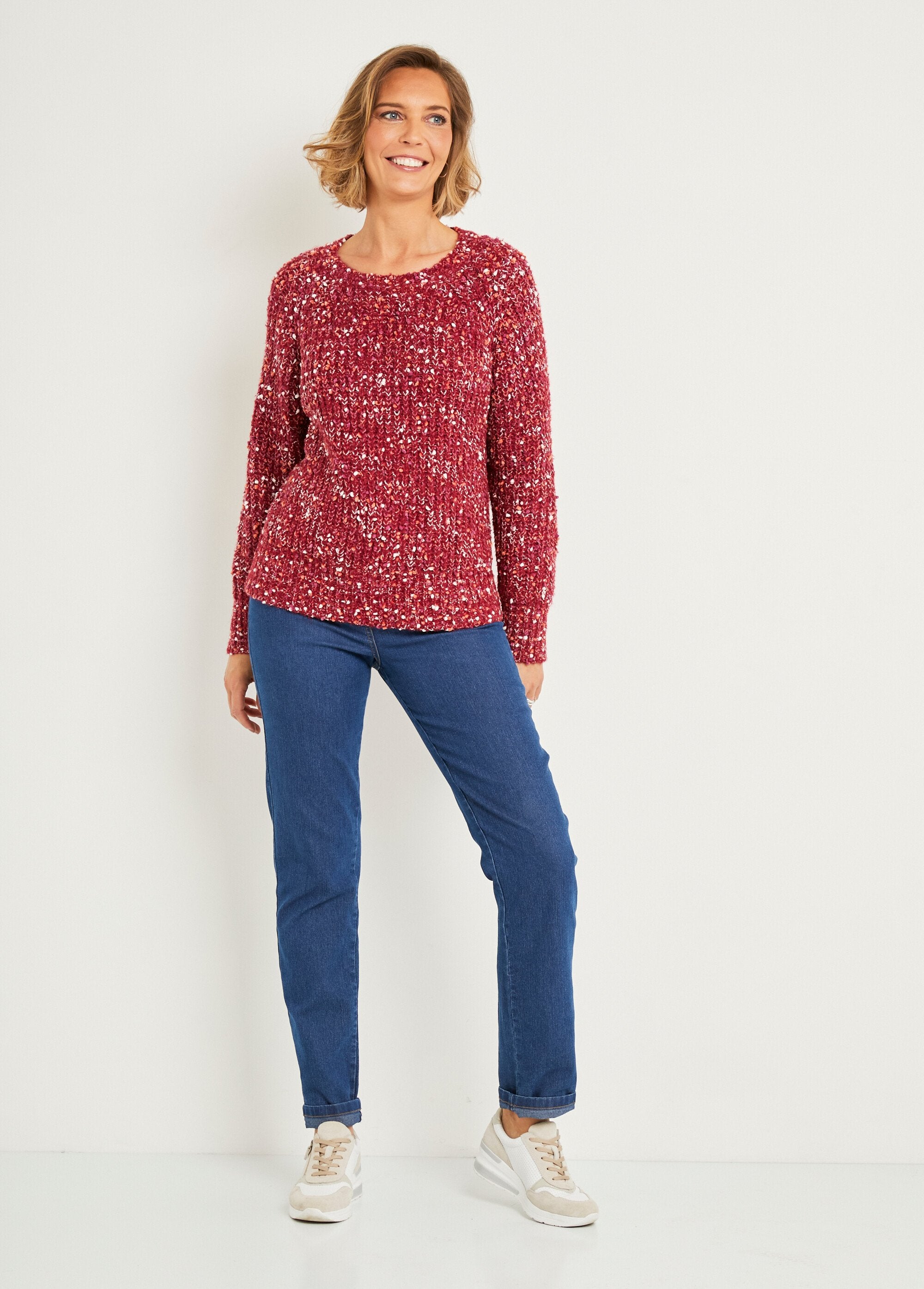 Warm_round_neck_sweater_with_fancy_pearl_knit_Raspberry_SF1_slim