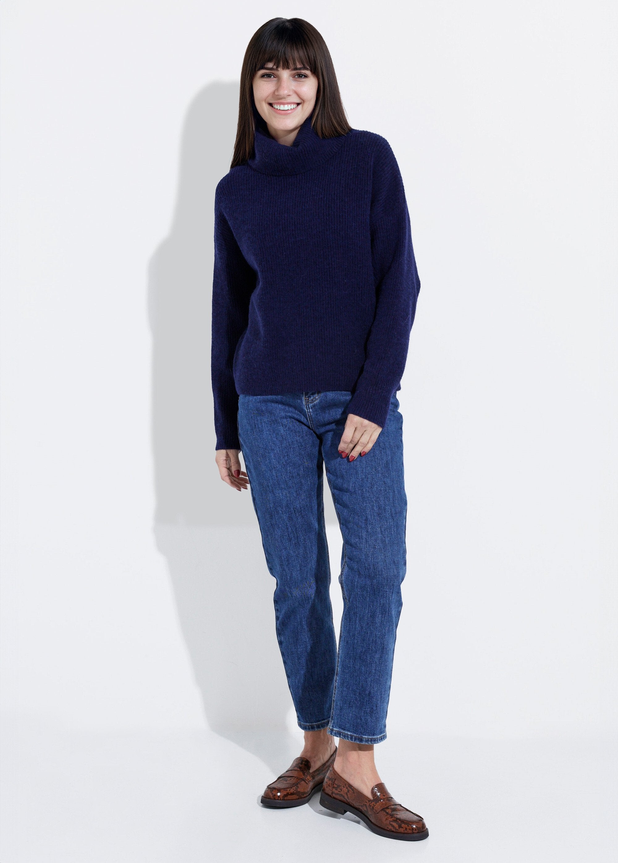 Knitted_sweater_with_soft_turtleneck_Marine_SF1_slim