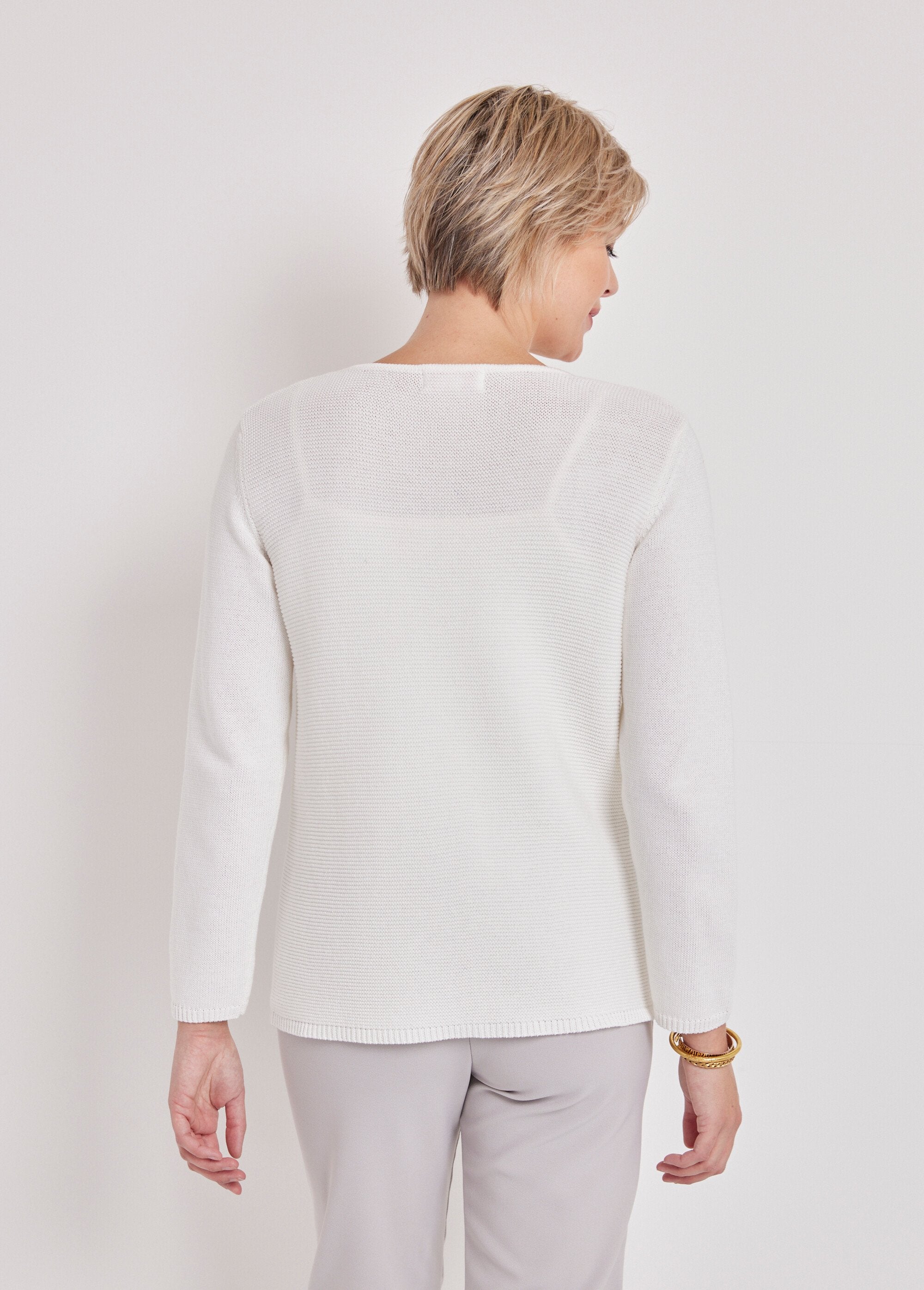 Long-sleeved_fancy_knit_sweater_White_DO1_slim