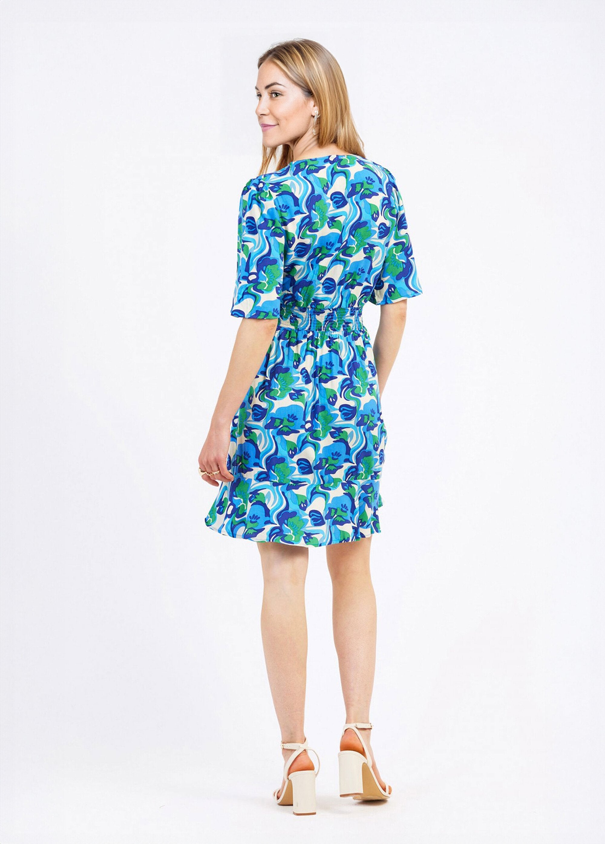 Short_elasticated_waist_patterned_dress_Blue_prints_DO1_slim