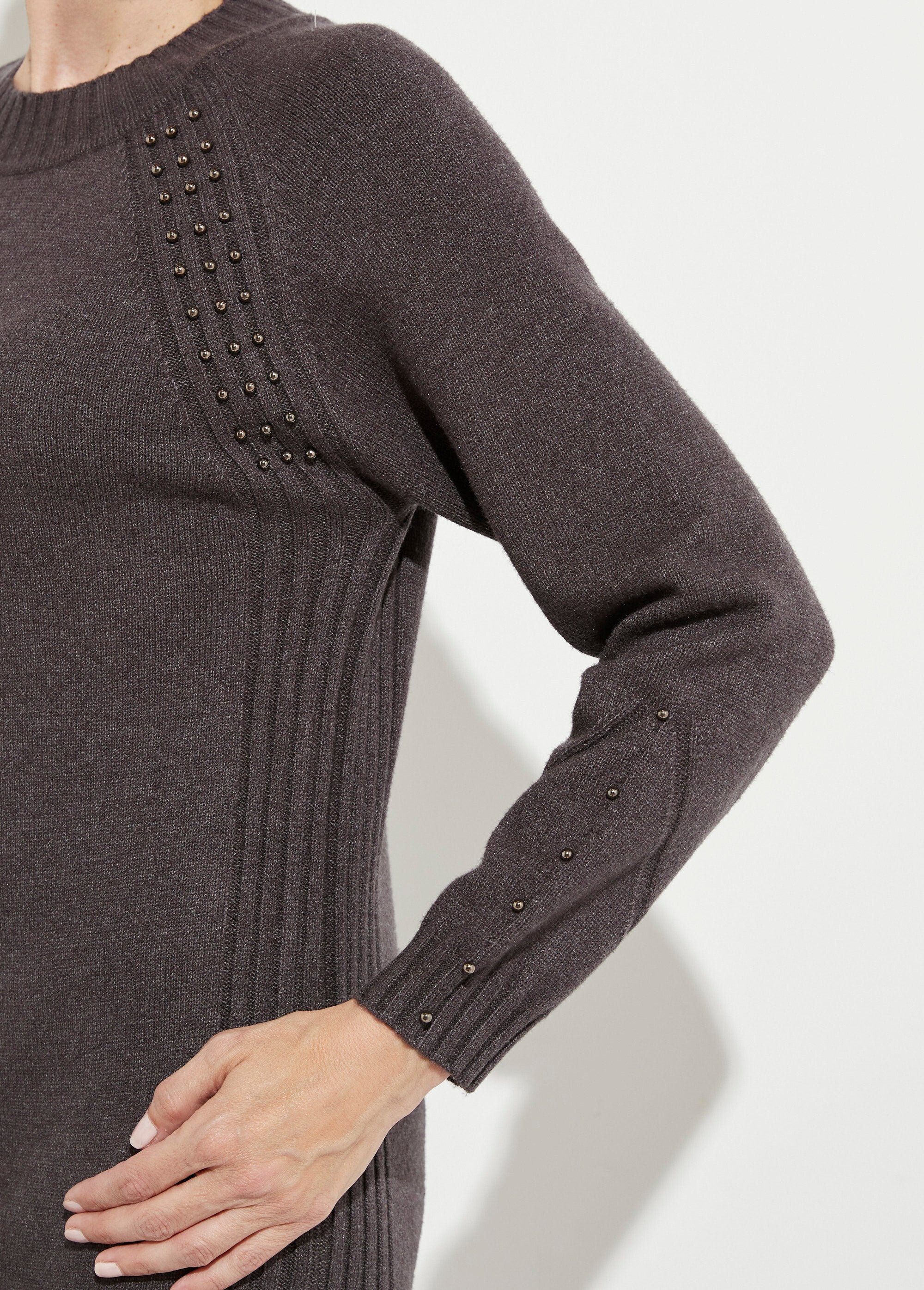 High-neck_sweater_dress_with_ribbed_beaded_details_Charcoal_grey_DE2_slim