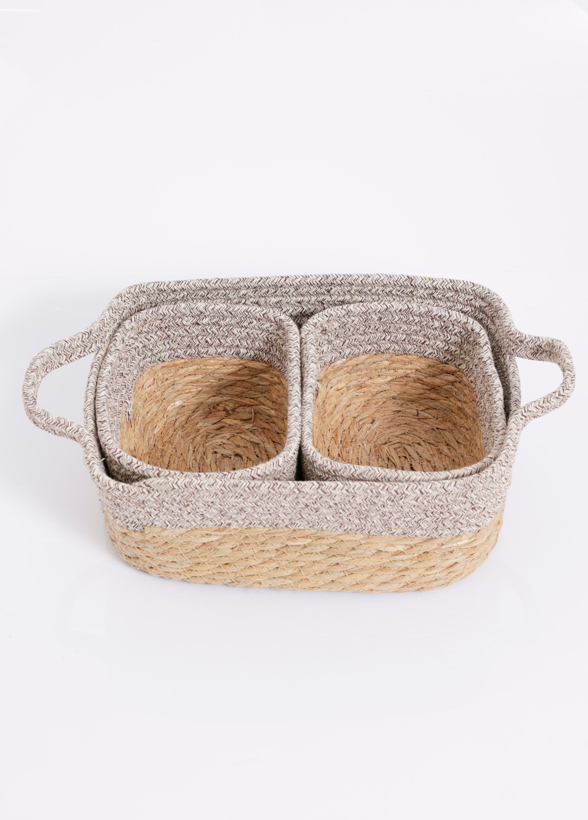Set_of_3_assorted_woven_baskets_Brown_DE1_slim