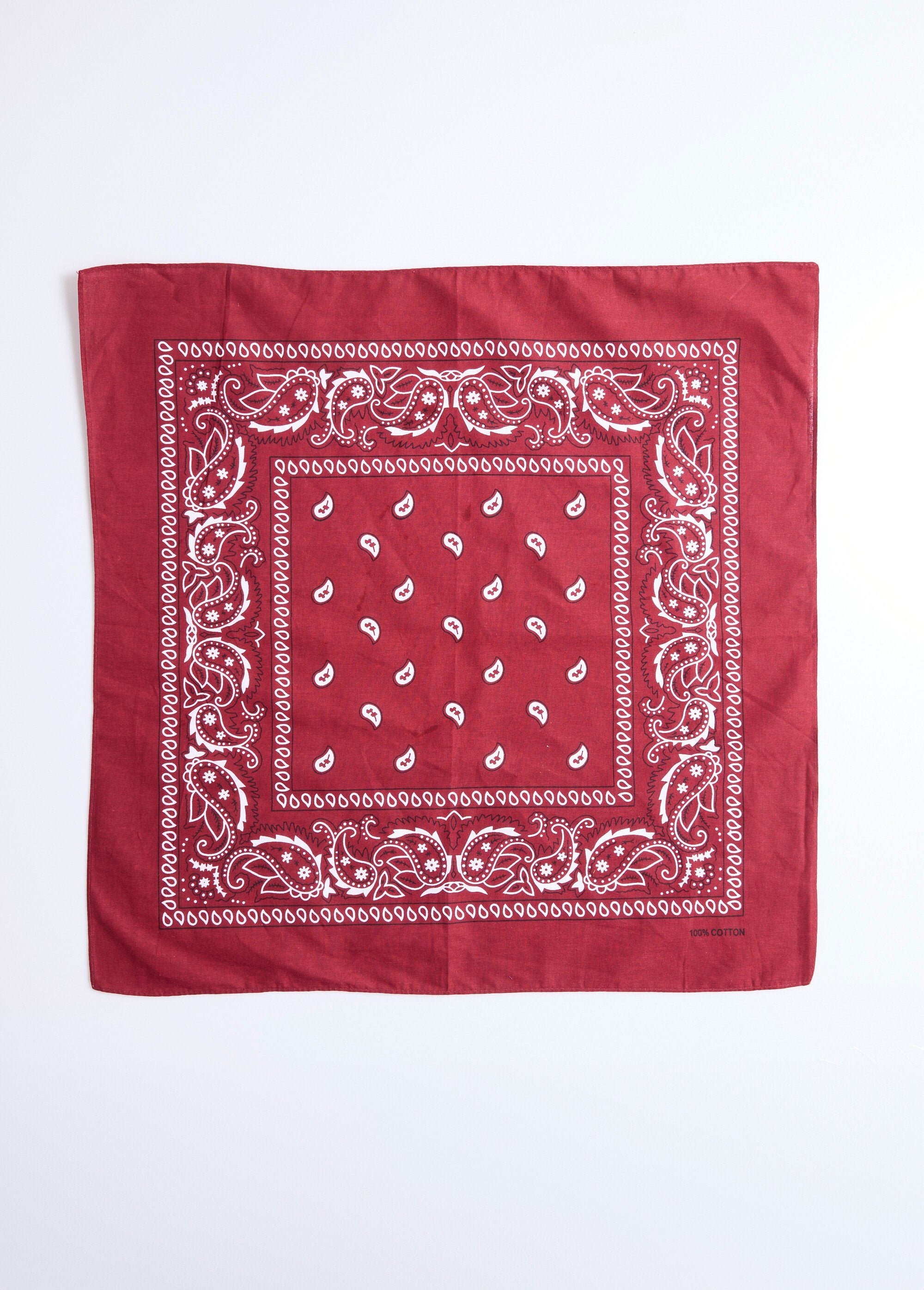 Square_bandana_scarf_Bordeaux_DE1_slim