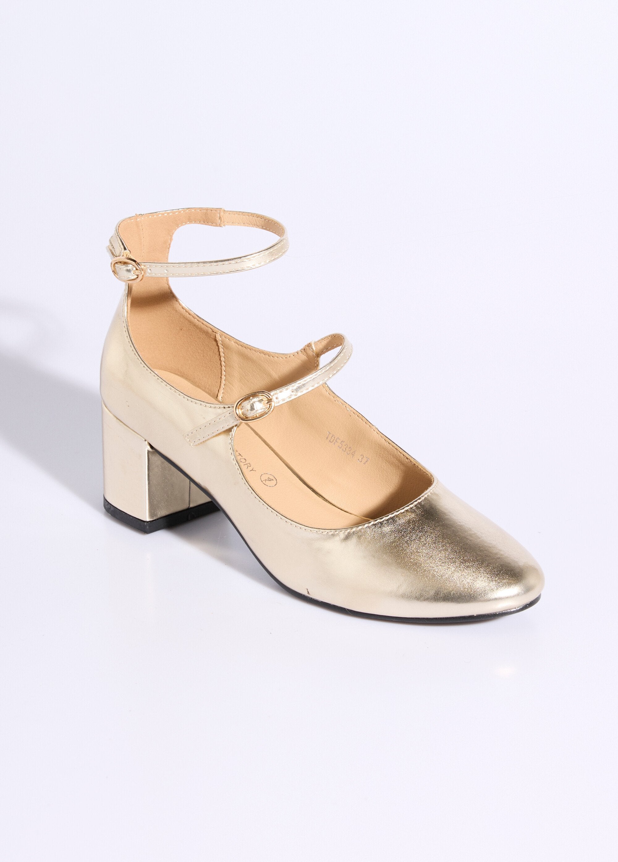 Babies_with_round_toe_heels_and_thin_straps_Golden_FA1_slim