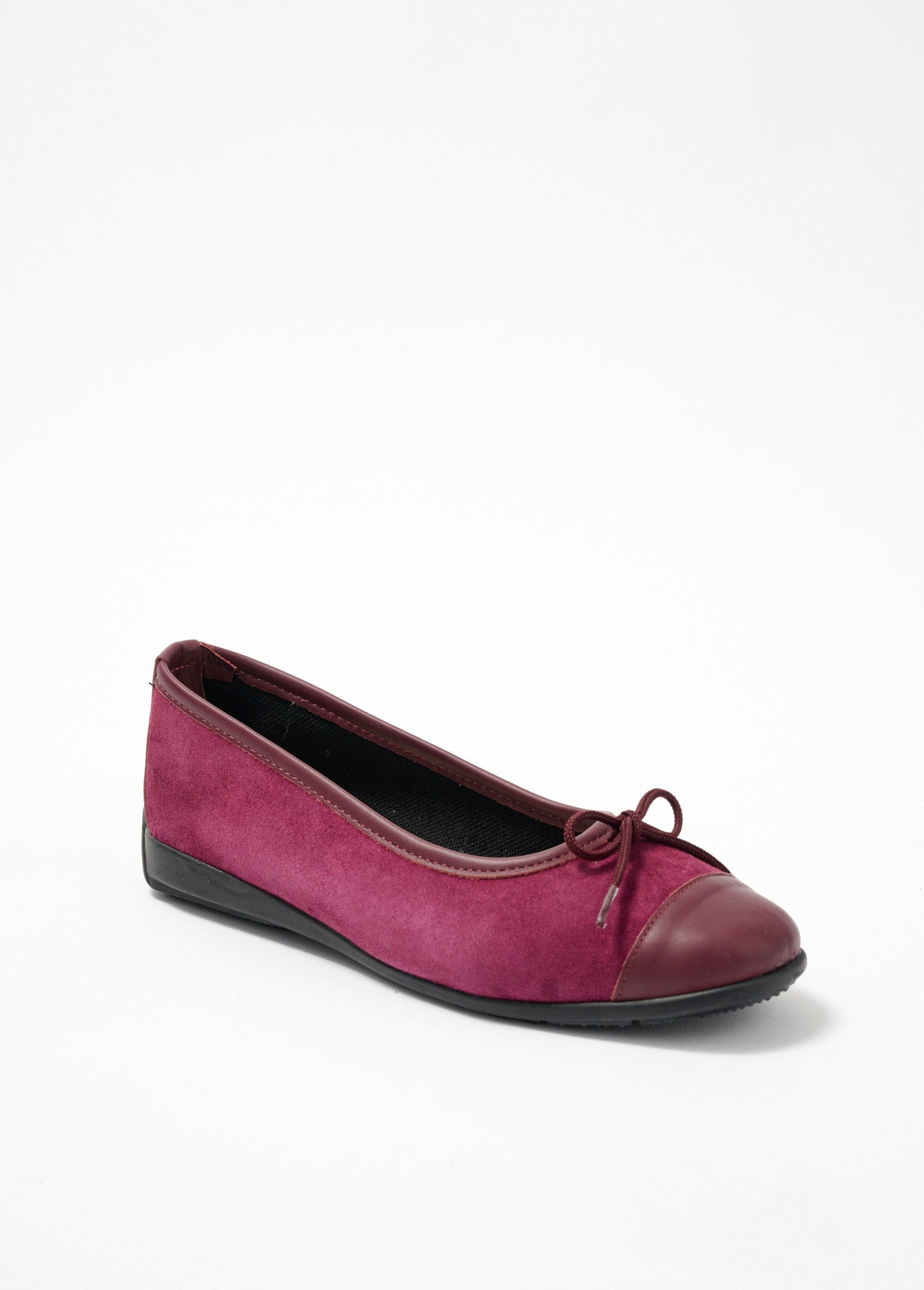 Soft_leather_ballerinas,_comfort_width_Bordeaux_FA1_slim