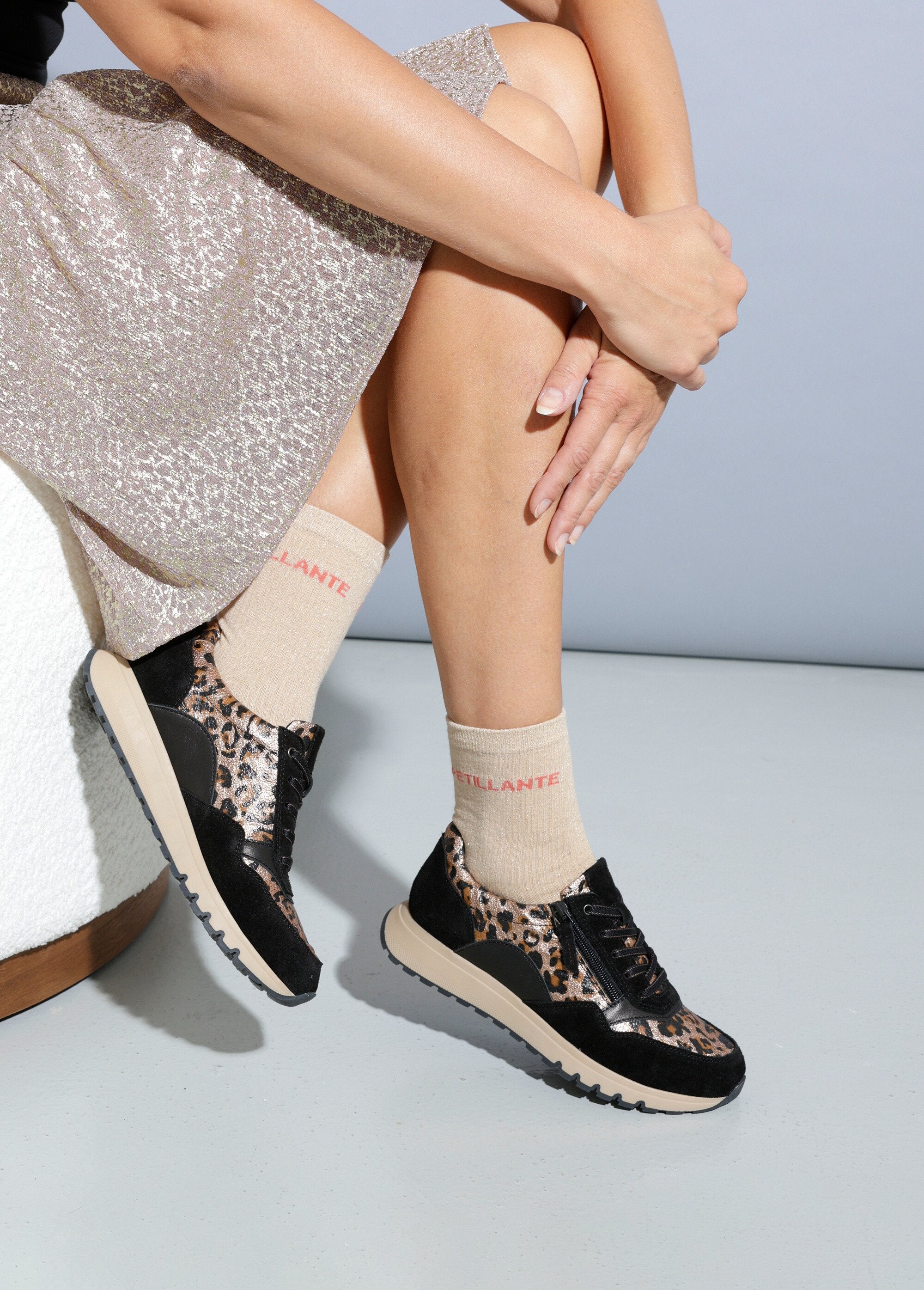 Baskets_zippées_largeur_confort_cuir_et_imprimé_peau_de_bête_Noir_et_leopard_SF1_slim