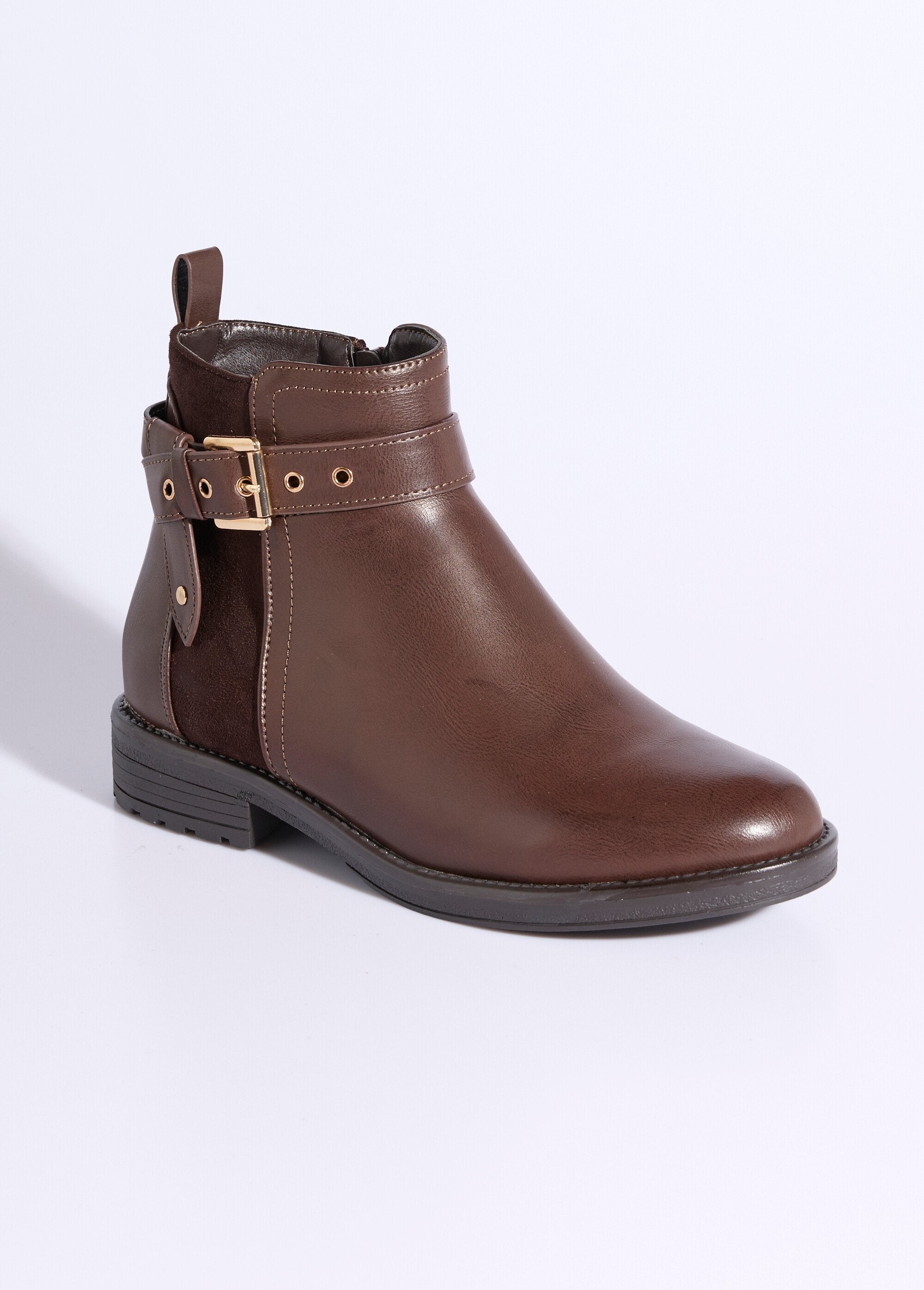 Two-material_boots_with_ankle_strap_Brown_FA1_slim