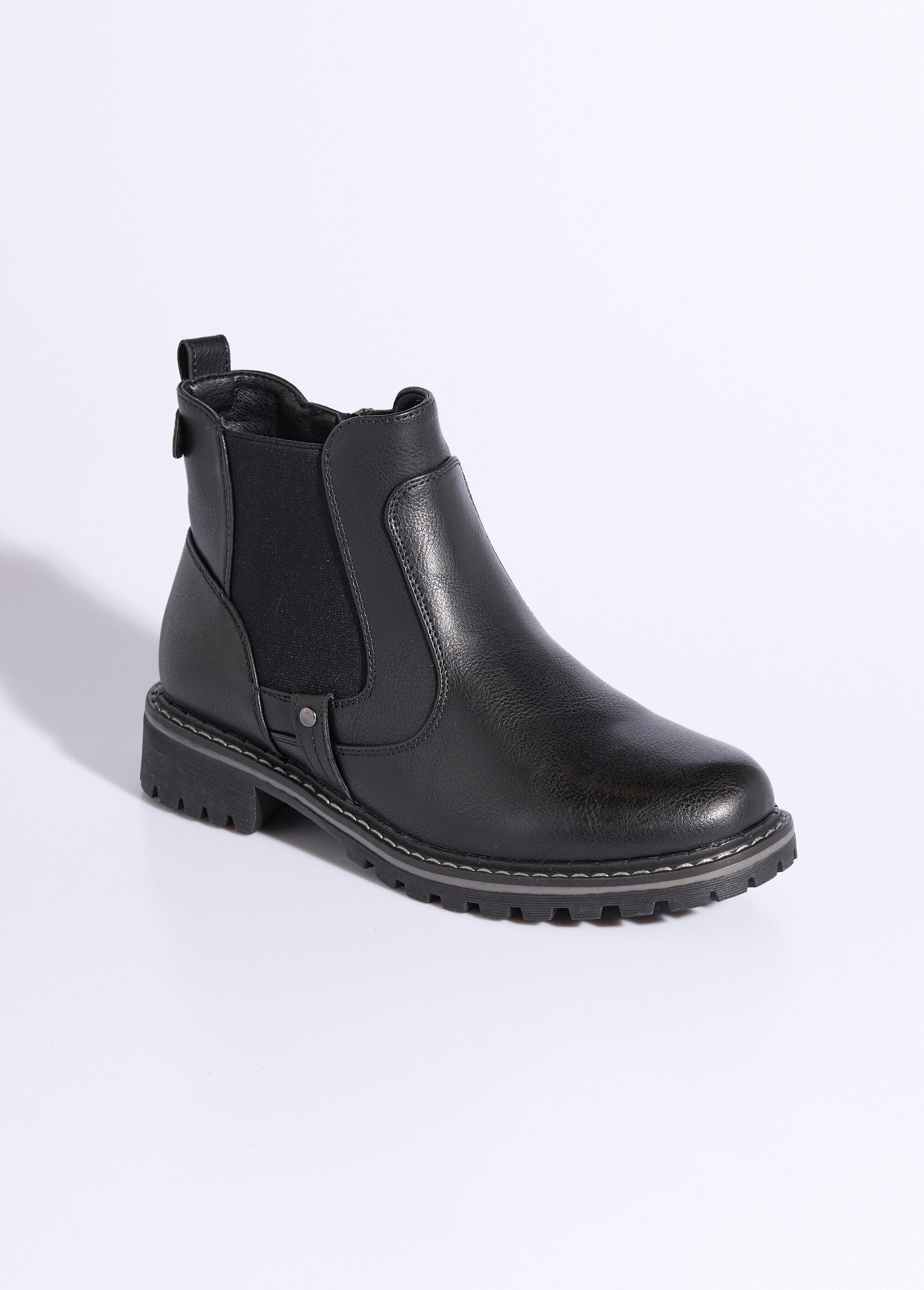 Elasticated_boots,_Camargue_style_Black_FA1_slim