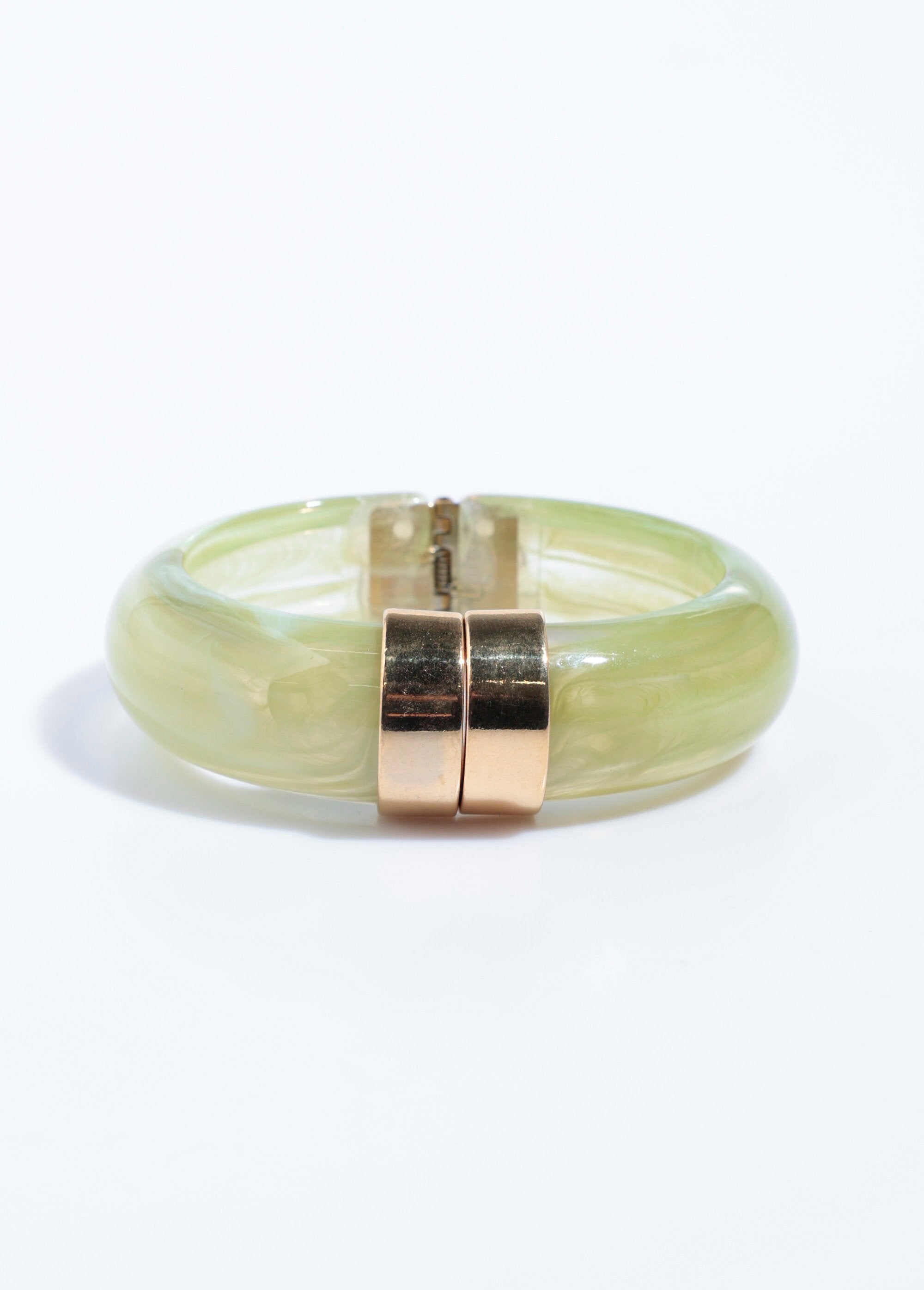 Semi-rigid_marbled_and_stainless_steel_bracelet_Green_FA1_slim