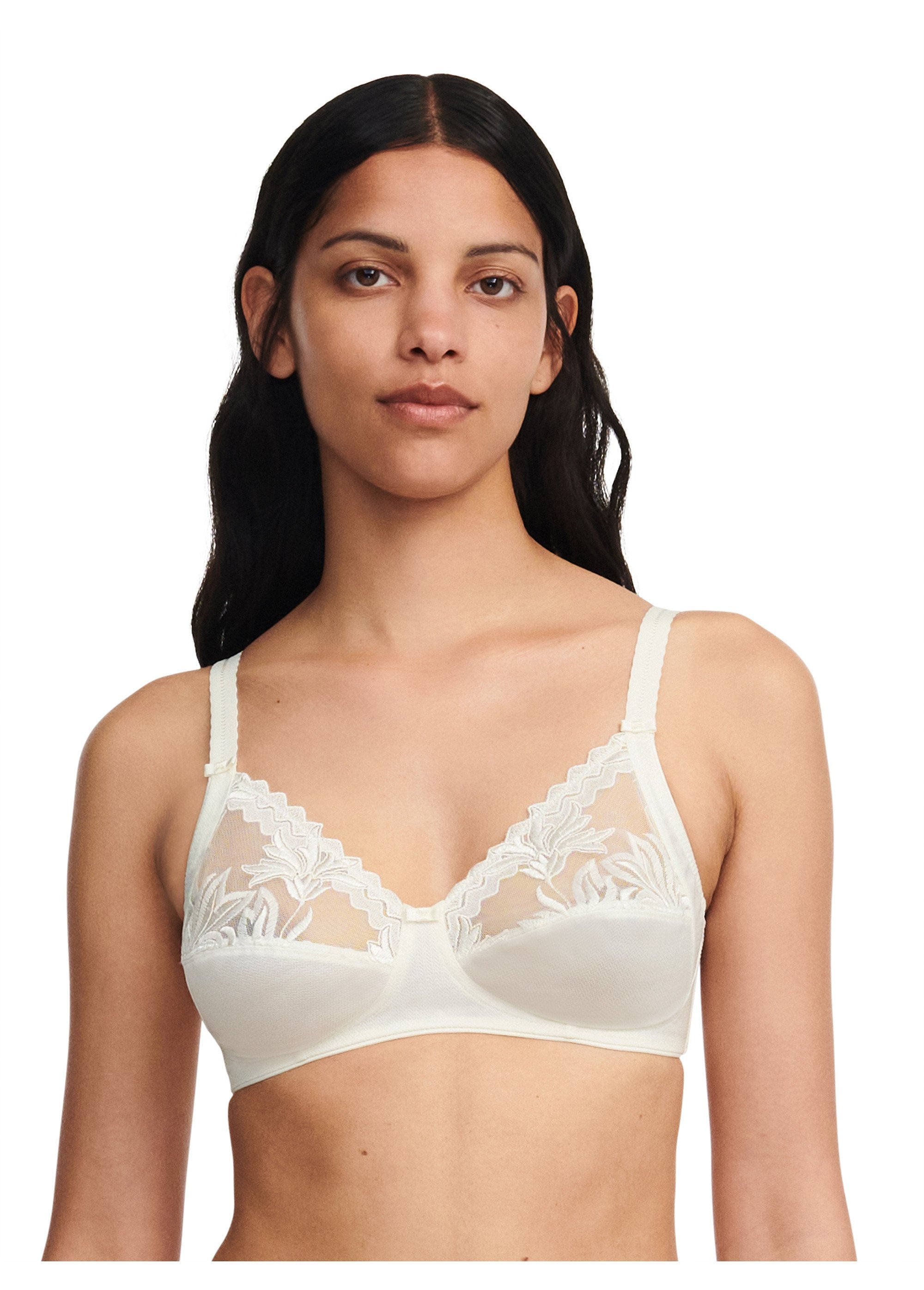 Chantelle®_-_Underwired_bra_Amazon_Ivory_FA1_slim