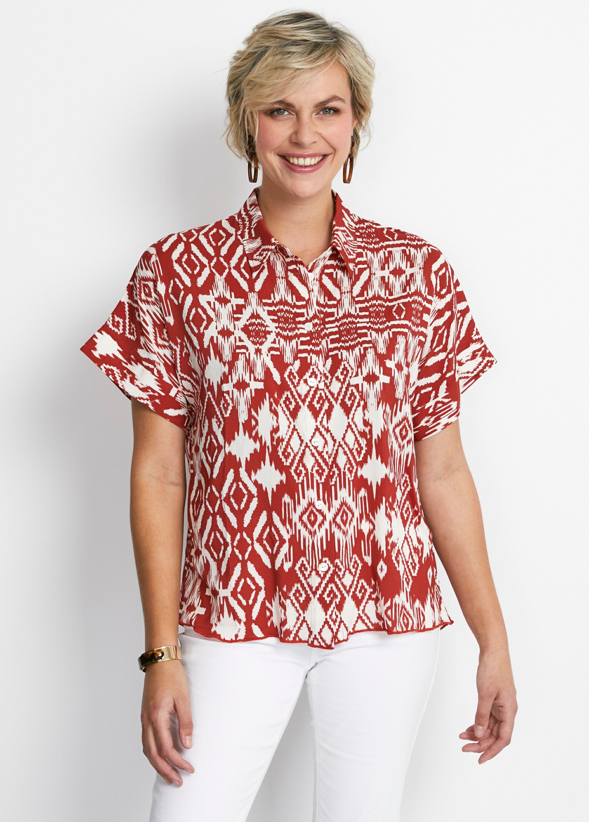 Short_sleeve_printed_blouse_Terracotta_print_FA1_slim