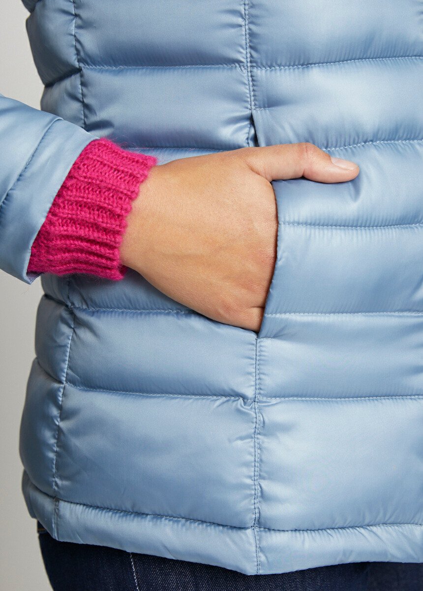 Short_zipped_down_jacket_with_long_sleeves_Ice_blue_DE2_slim