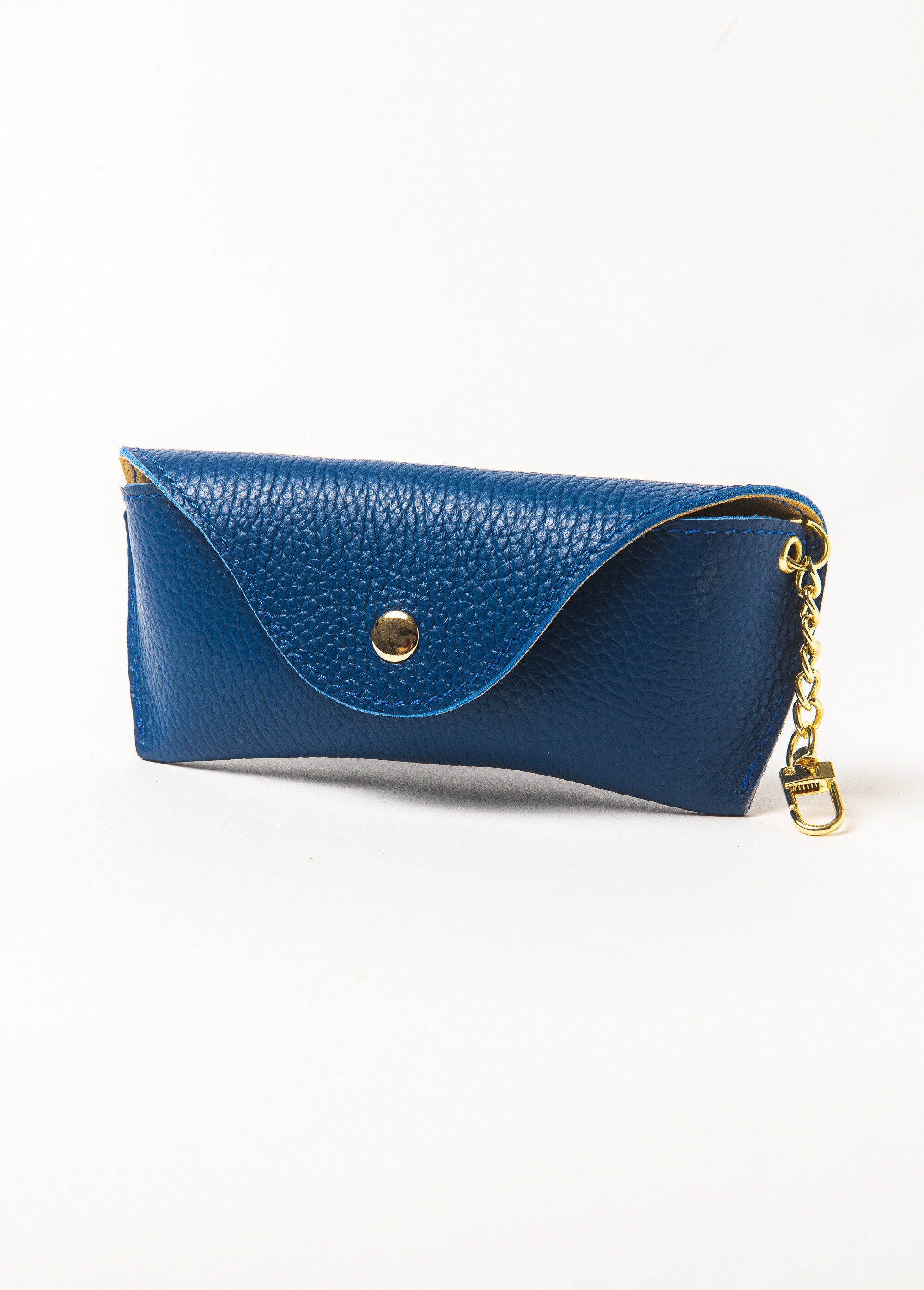 Colored_glasses_case_with_chain_Blue_FA1_slim