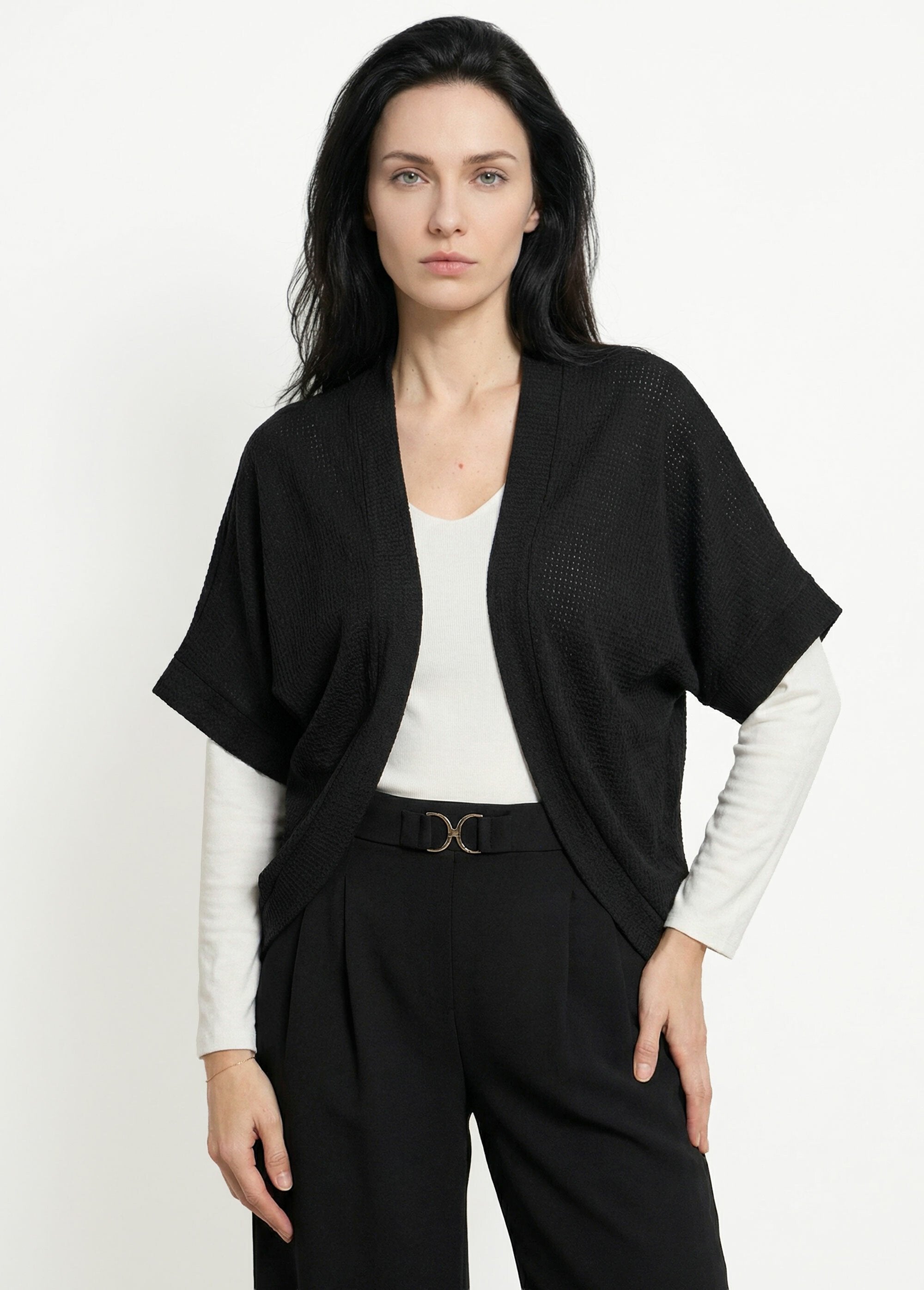Waffle_knit_bolero_vest_Black_FA1_slim