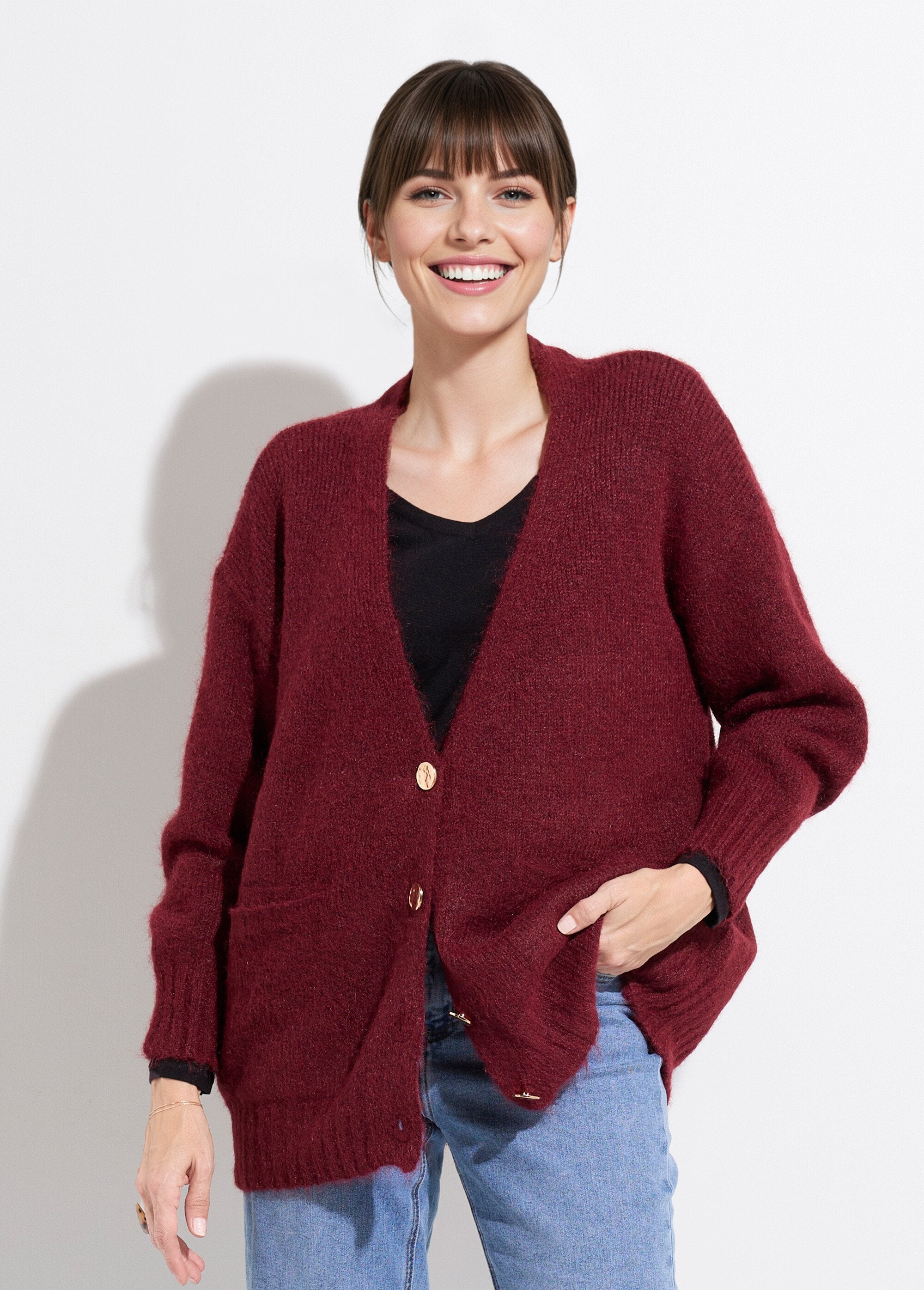 Warm_long_cardigan_with_wool_and_metal_buttons_Bordeaux_FA1_slim
