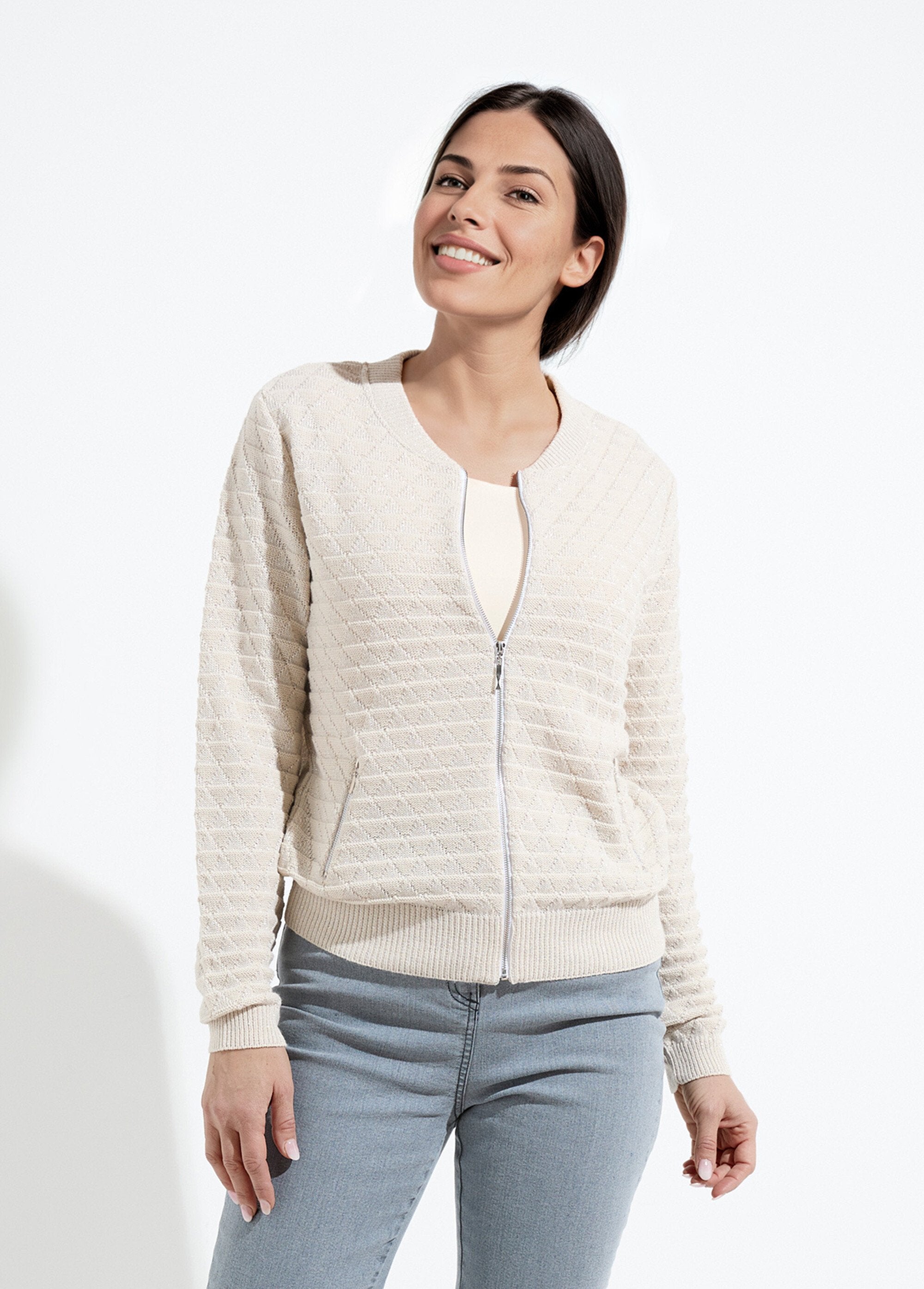 Zip-up_bomber-style_vest_with_shiny_knit_Beige_FA1_slim
