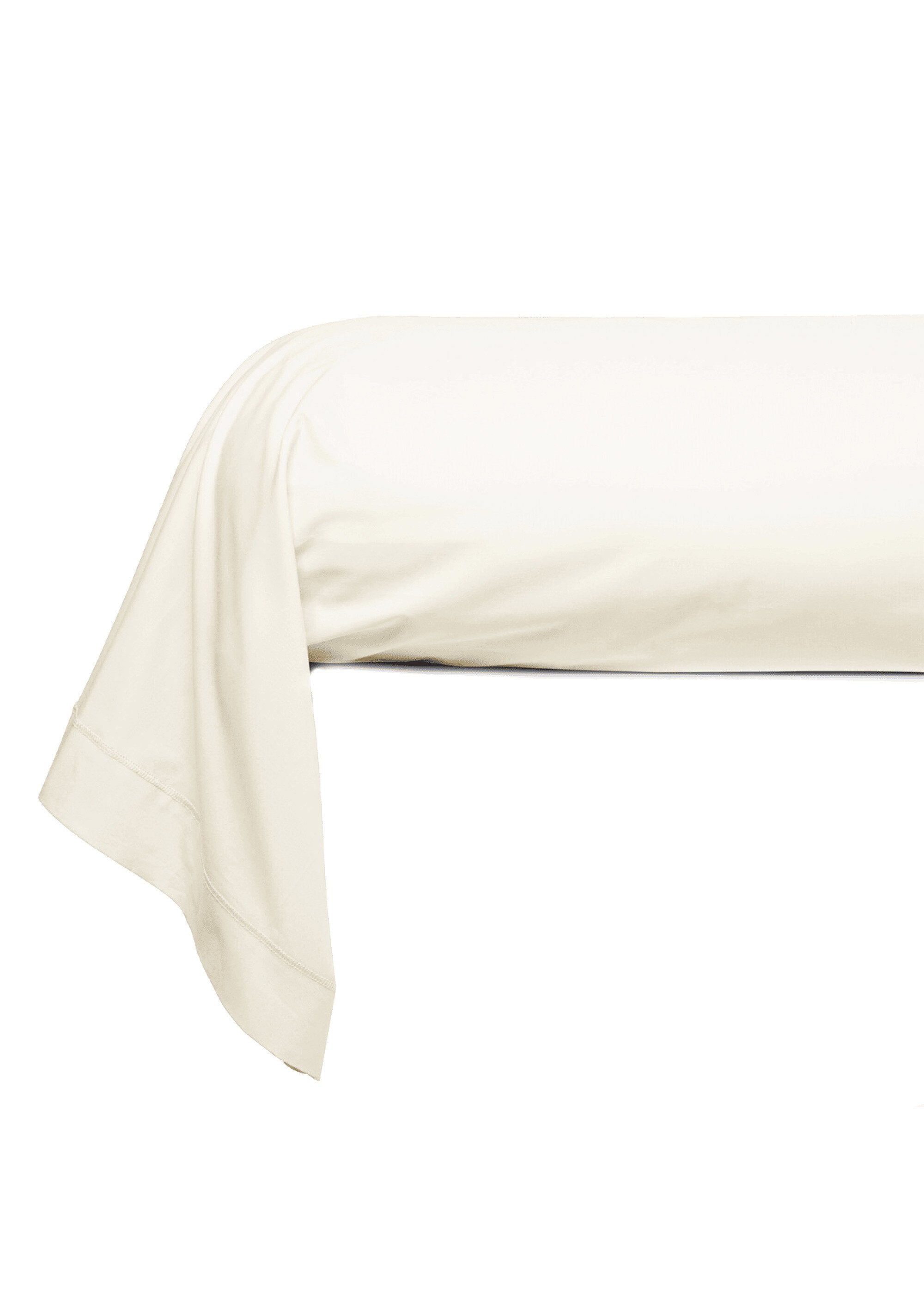 Toile_de_Jouy_percale_pillowcase_Bordeaux_and_white_FA2_slim