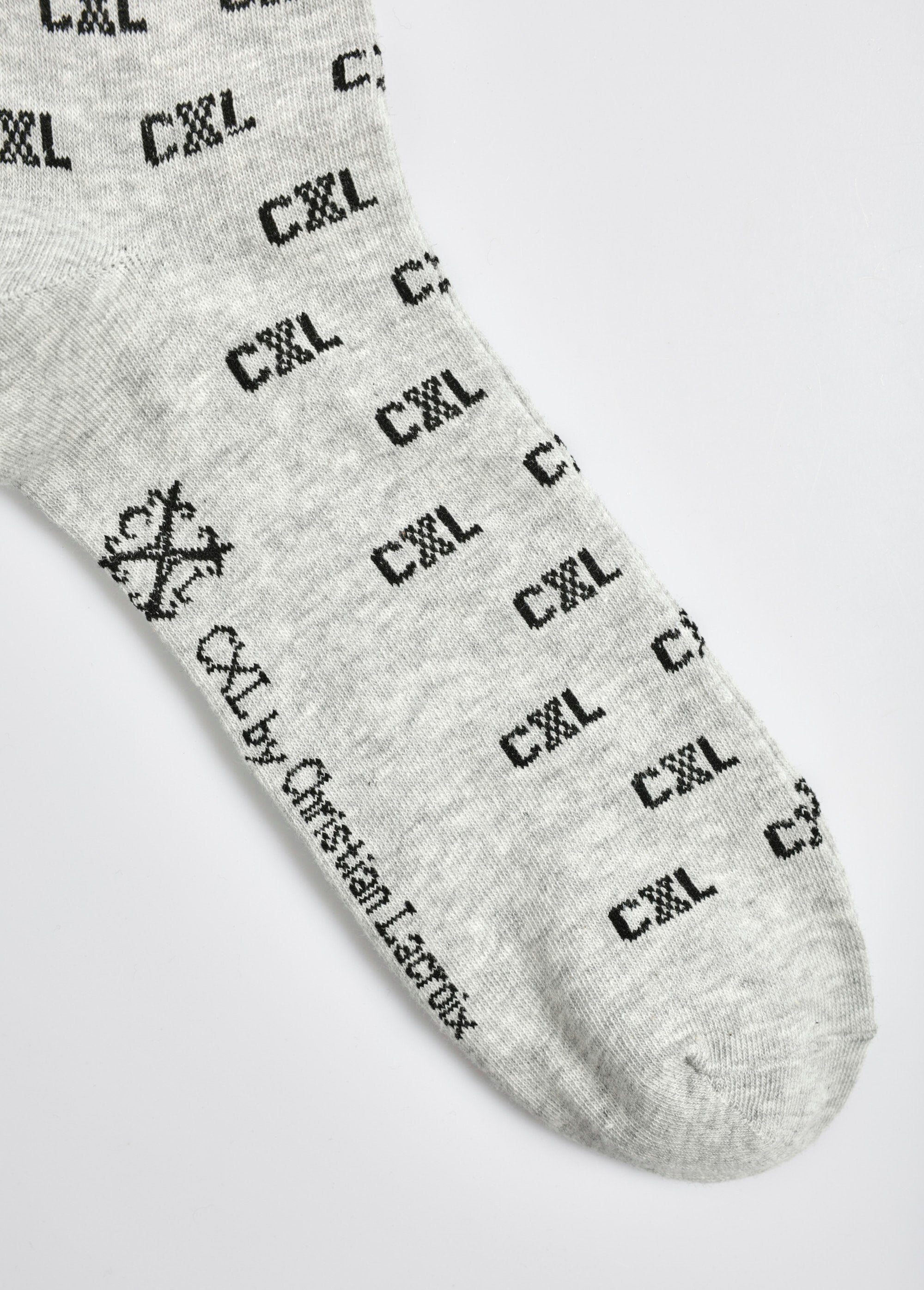 Pack_of_3_socks,_logo_Black_matching__DE2_slim