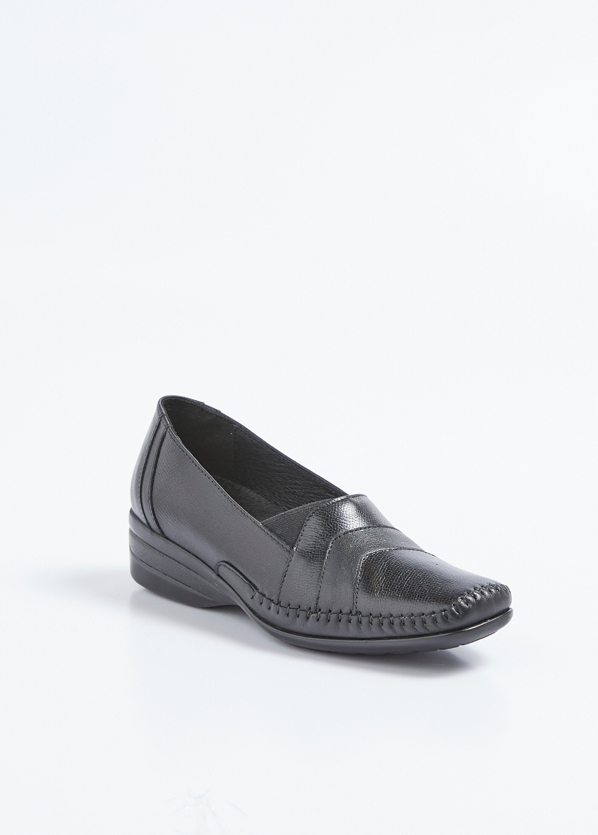 Elasticated_leather_wedge_loafers,_comfort_width_Black_FA1_slim