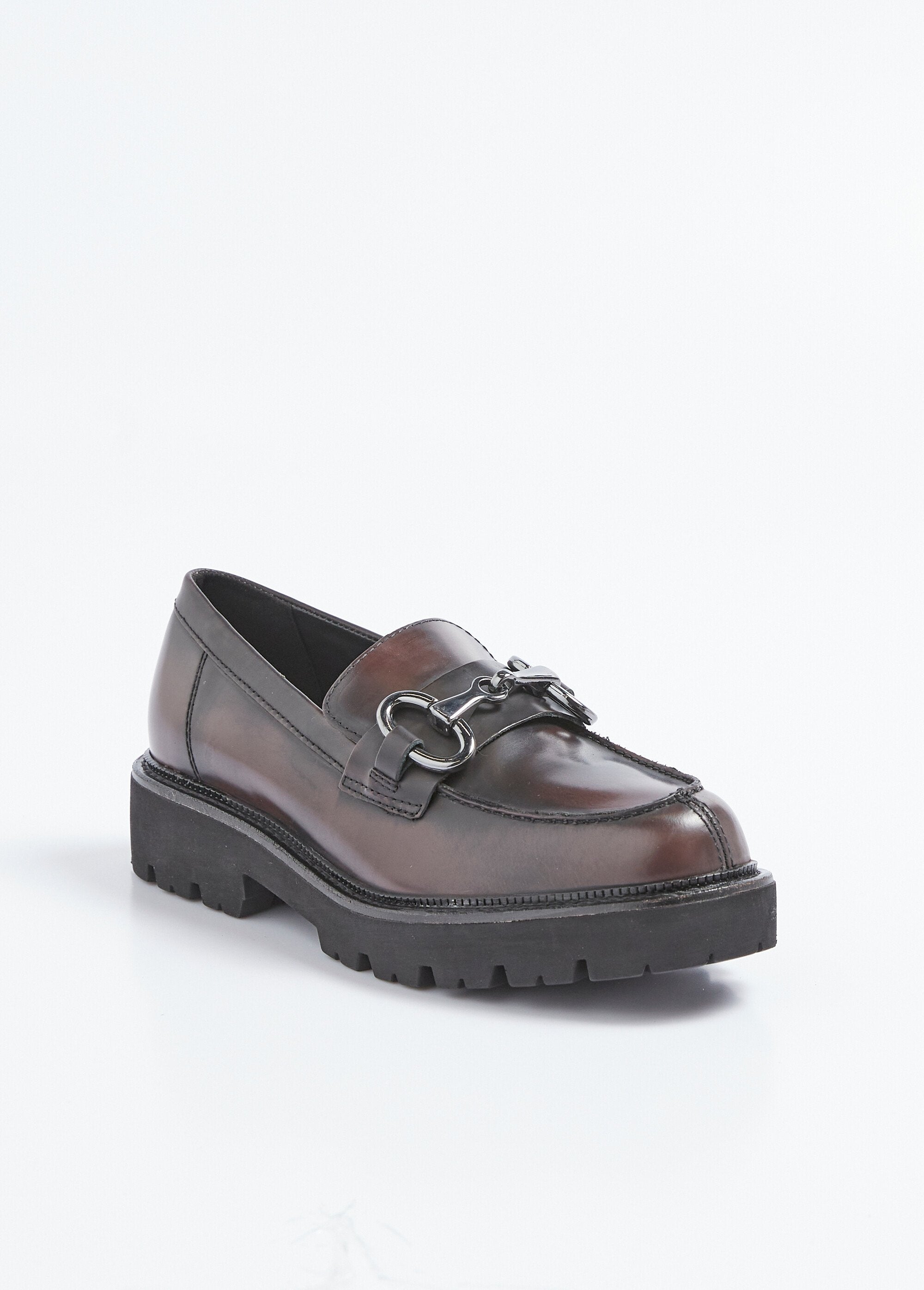 Leather_loafers_with_metal_bit_and_notched_sole_Dark_brown_FA1_slim