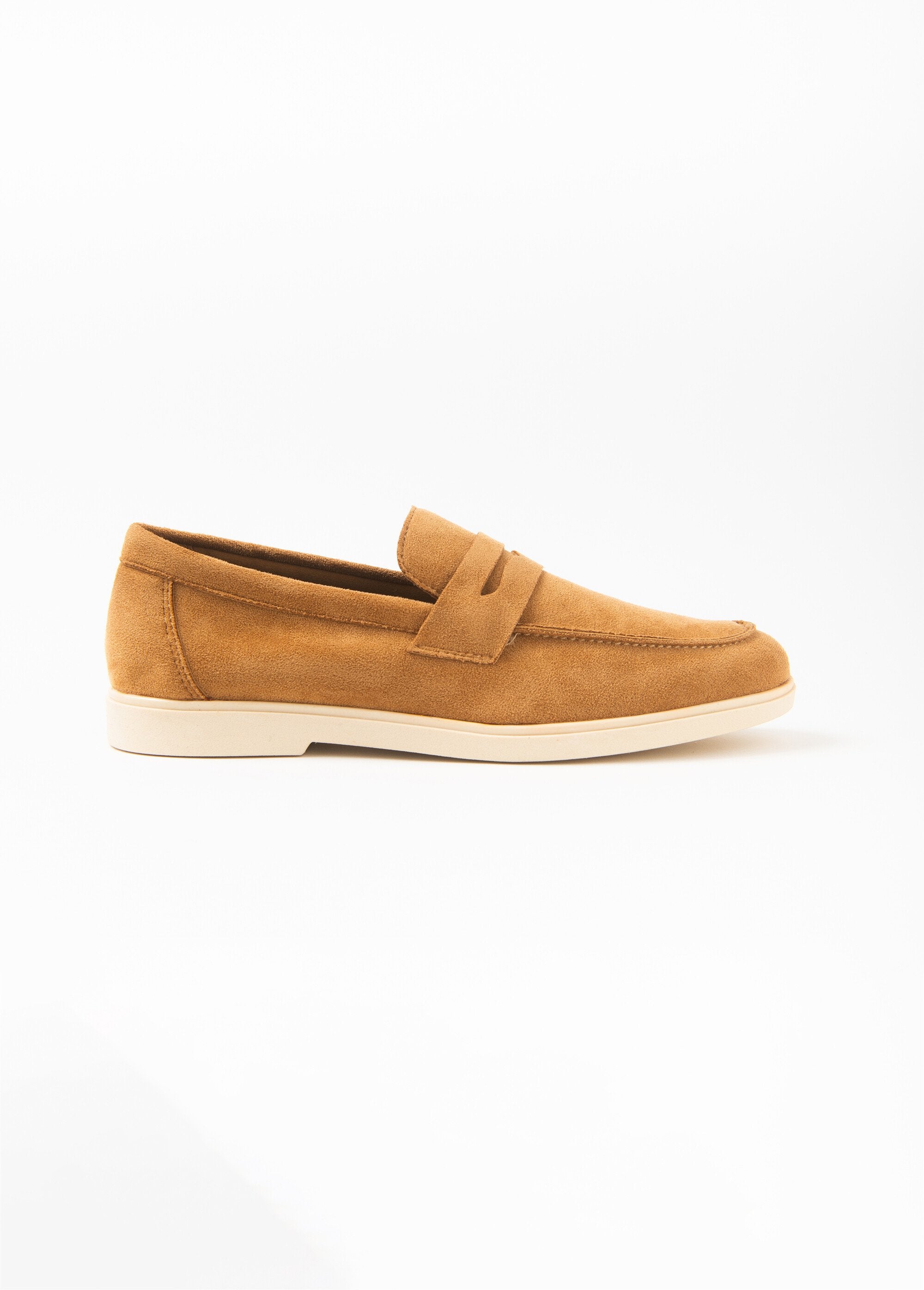 Men's_moccasins_with_contrasting_soles_Beige_DR1_slim