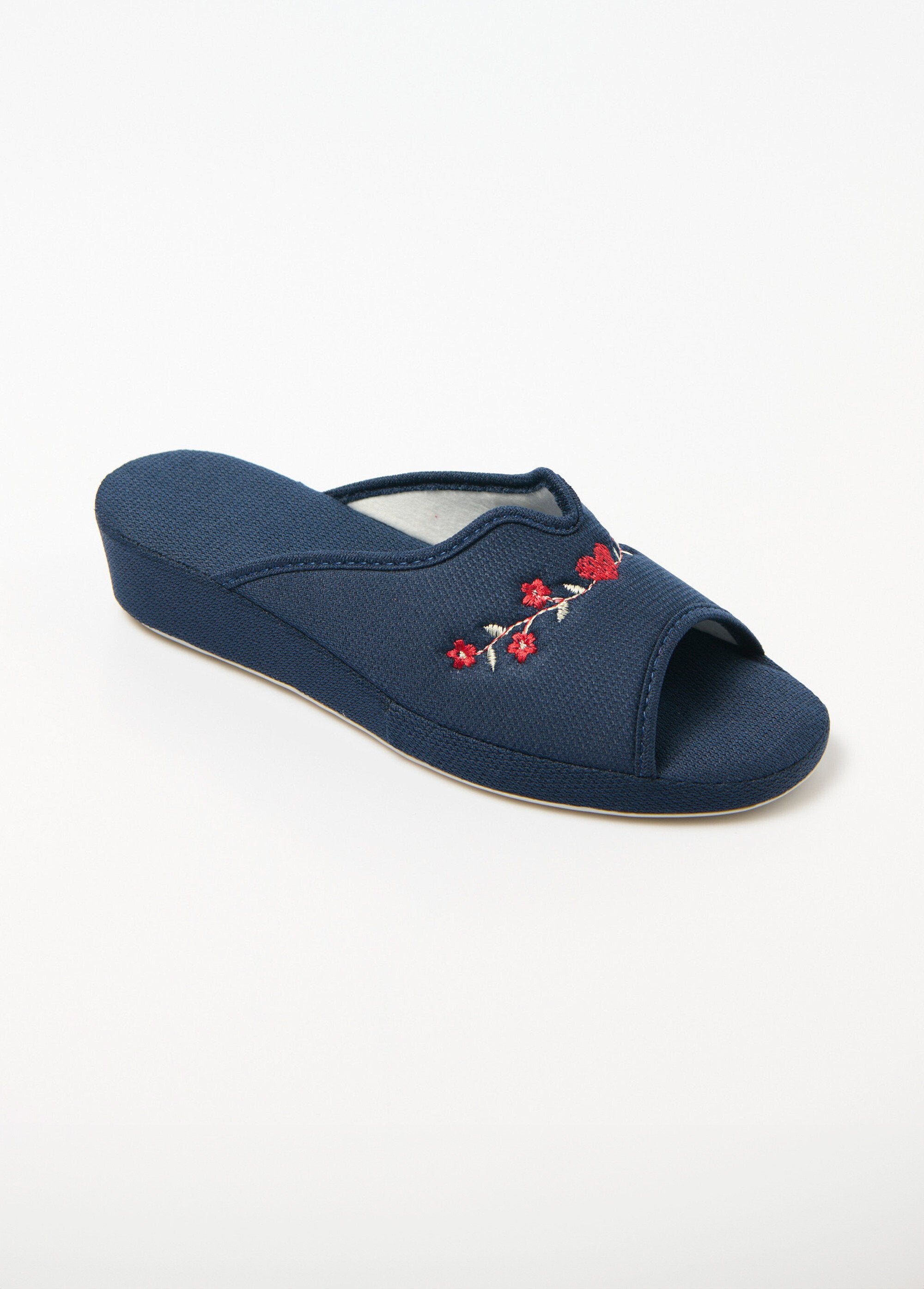 Embroidered_comfort_width_mules_with_covered_wedge_heel_Marine_FA1_slim