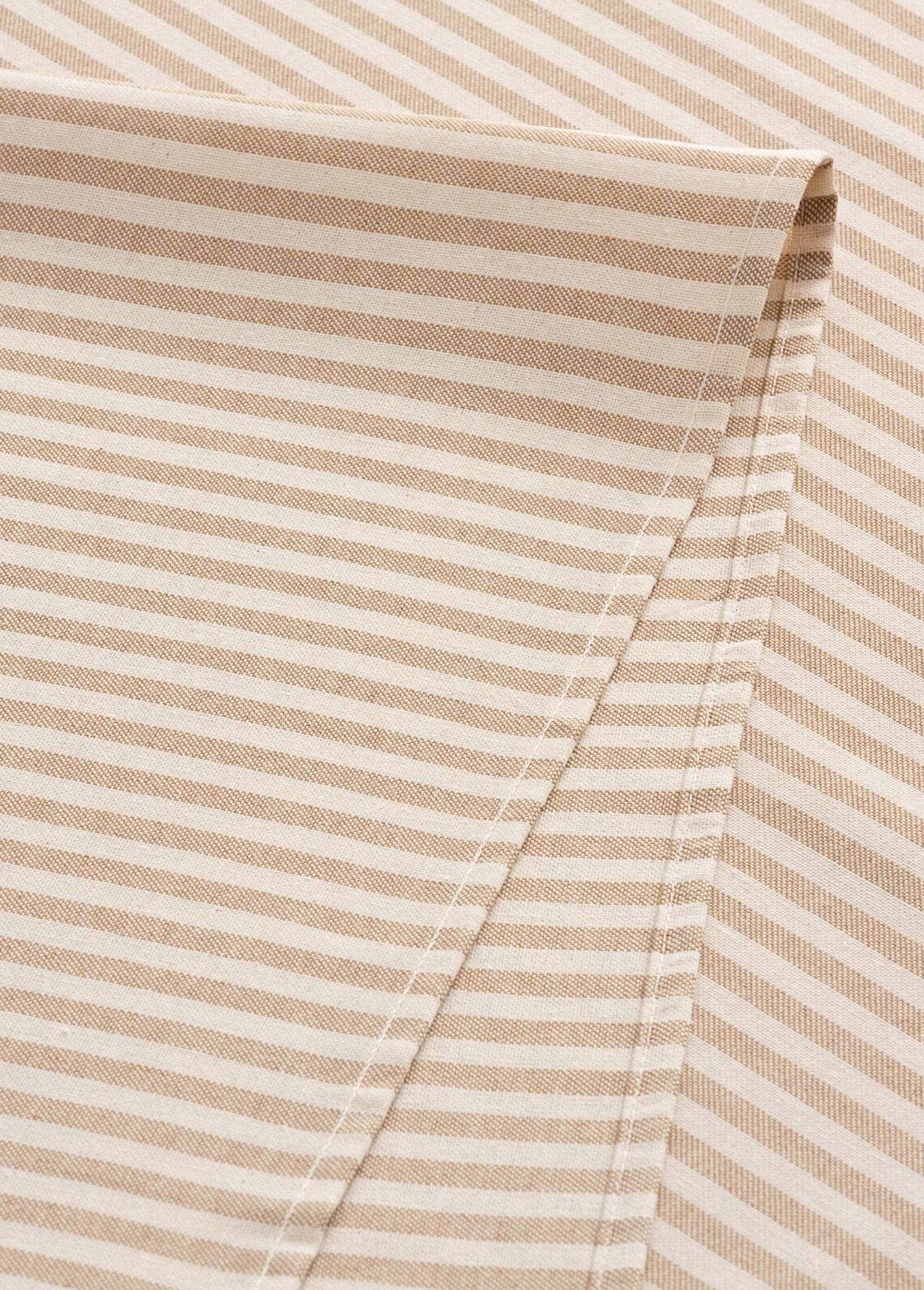 Stain-resistant_cotton_tablecloth_with_fine_stripes_Beige_DE1_slim
