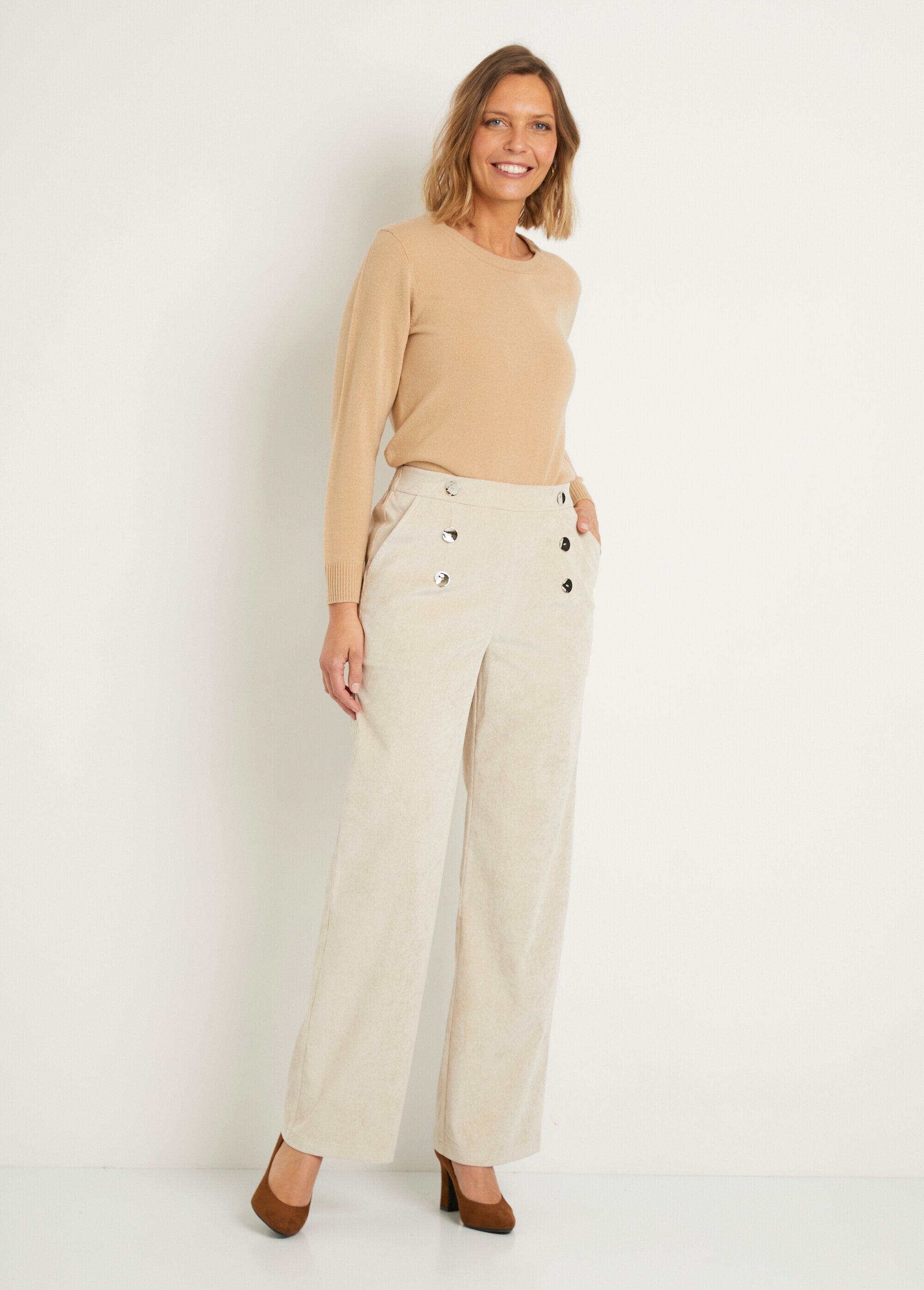 Wide-leg_velvet_pants_with_milleraies_bridge_effect_Beige_SF1_slim