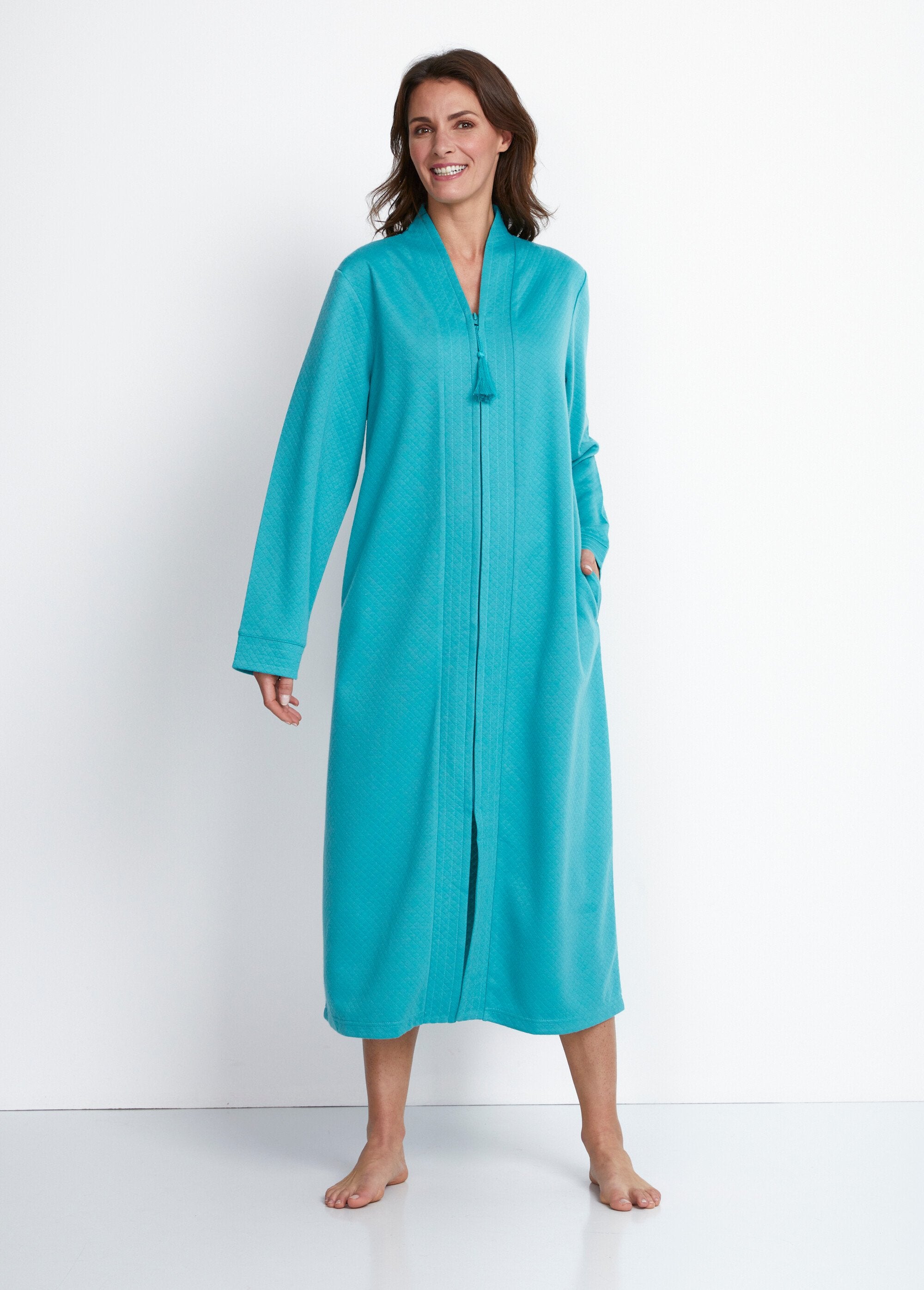 Long_quilted_effect_knit_bathrobe_Green_FA1_slim