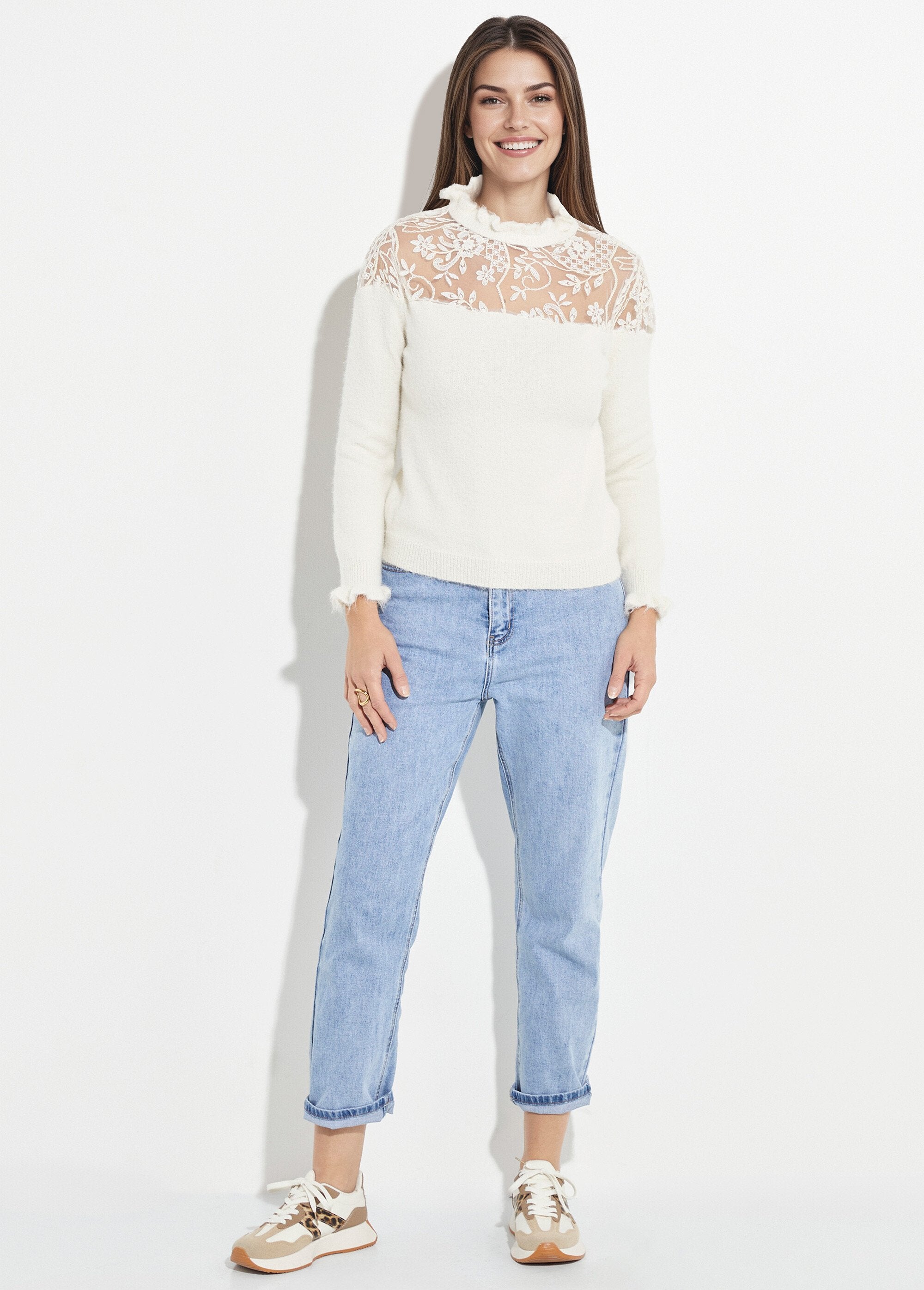 Chic_lace_and_knit_sweater_with_wool_Ecru_SF1_slim