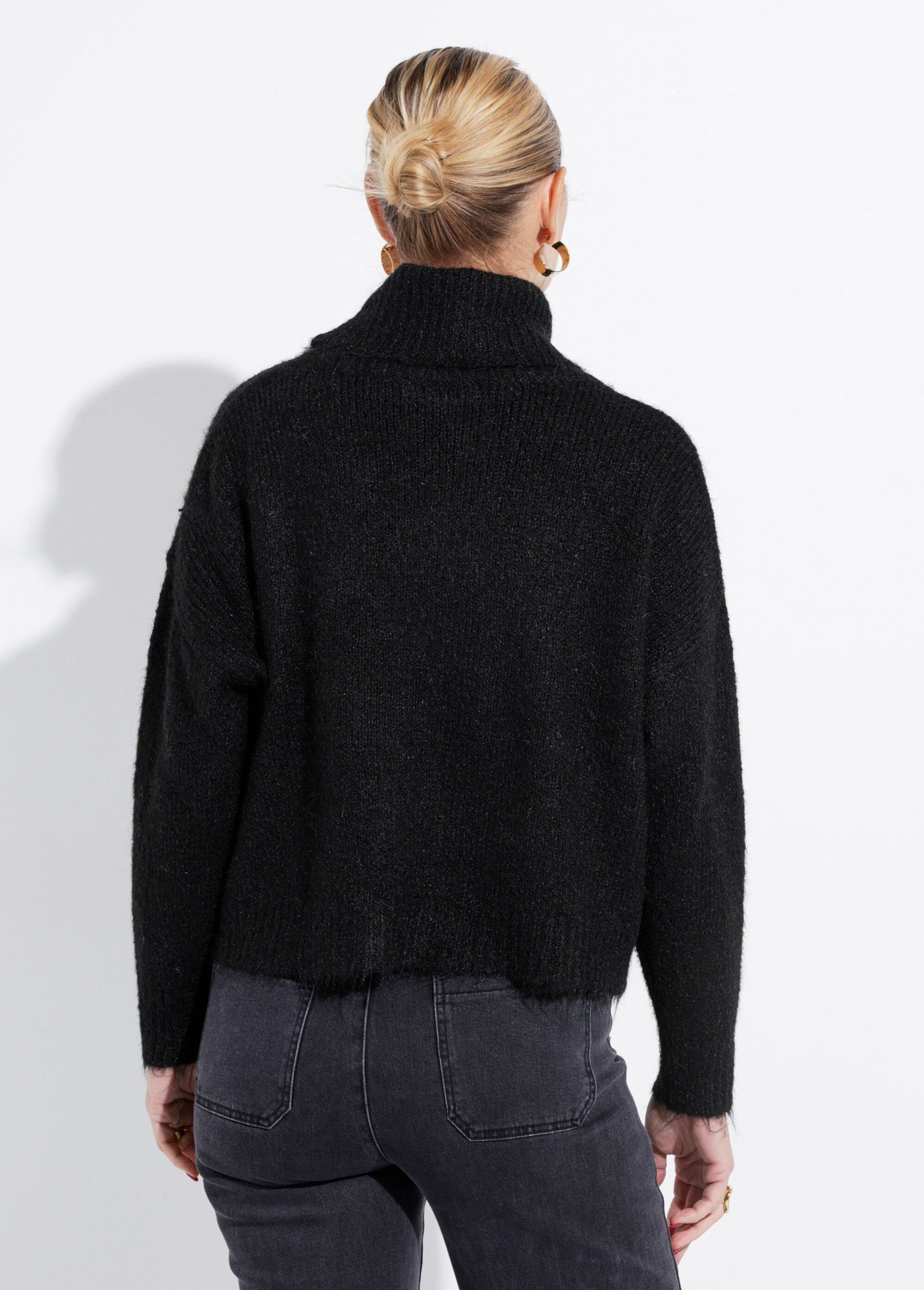 Pull_col_roulé_en_maille_épaisse_Noir_DO1_slim