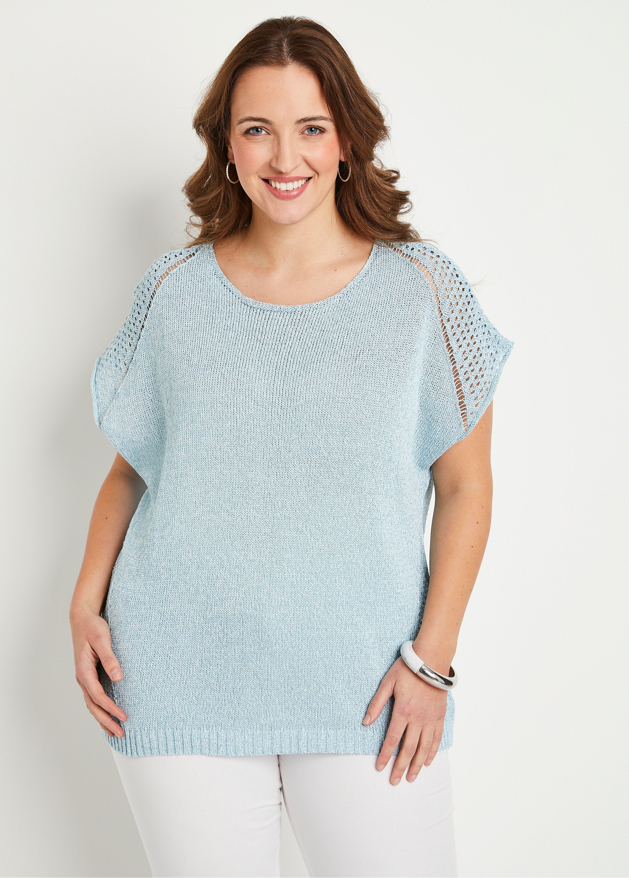 Fine_openwork_short-sleeved_sweater_Blue_FA1_curvy