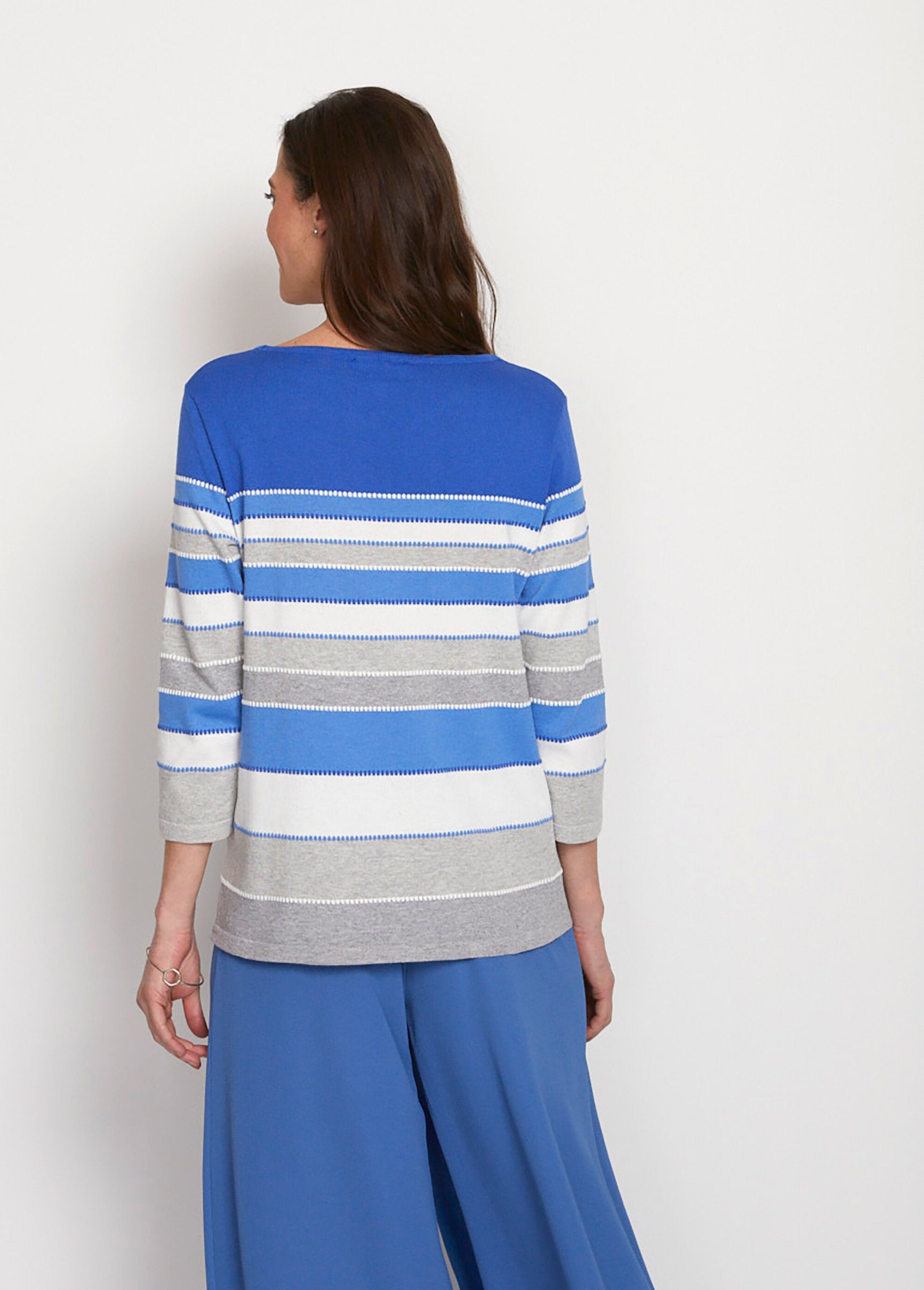 Fancy_jacquard_knit_sweater_Blue_stripe_DO1_slim