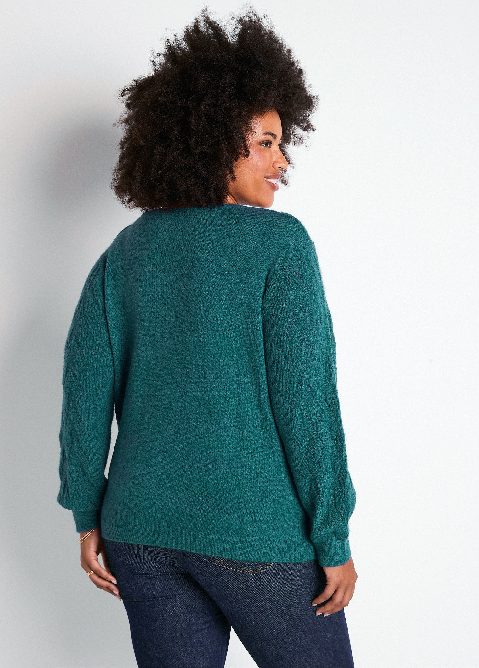 Soft_plain_round_neck_fancy_knit_sweater_Green_DO1_curvy